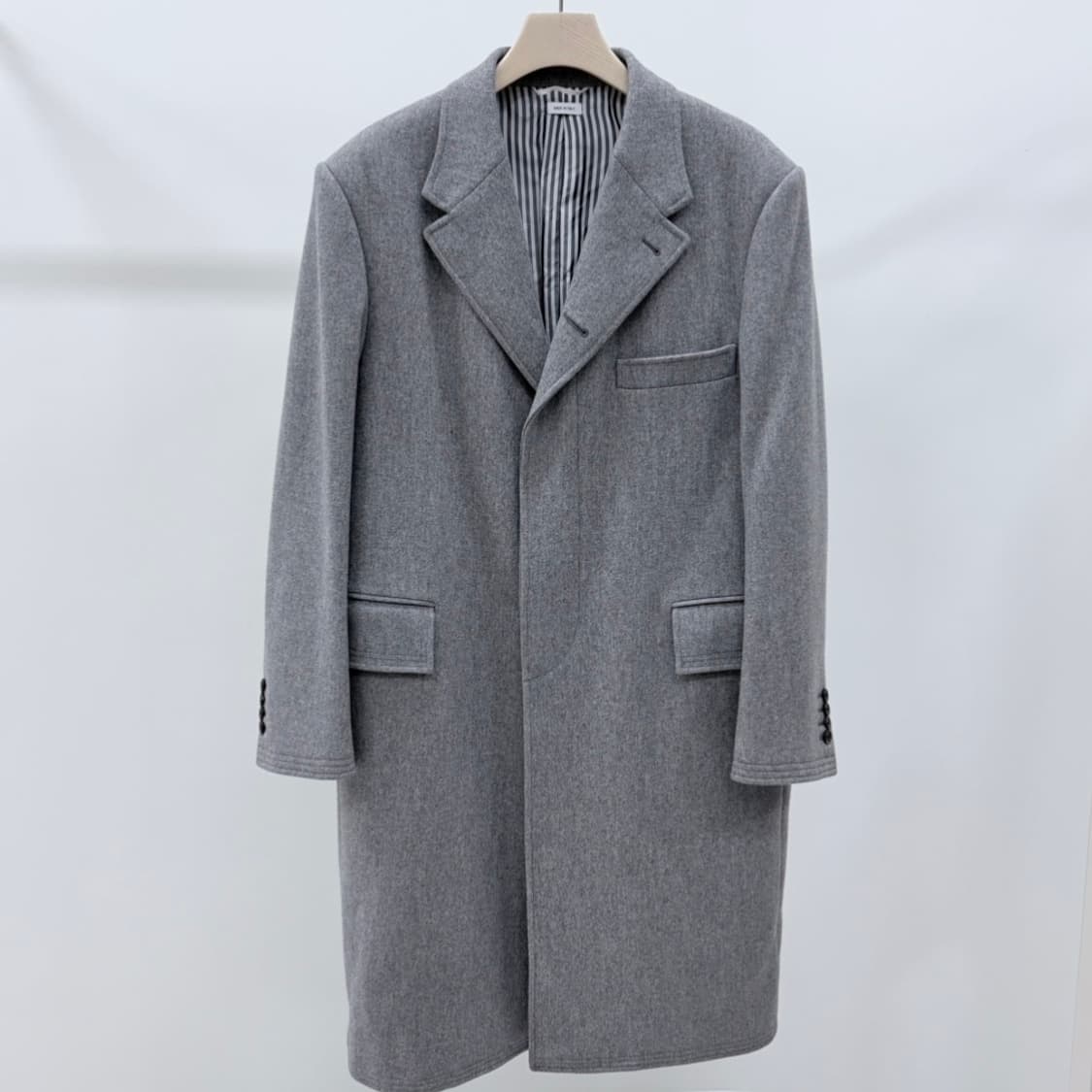 [S+급/2] 톰브라운 클래식 체스터필드 코트 그레이 상품이미지1
