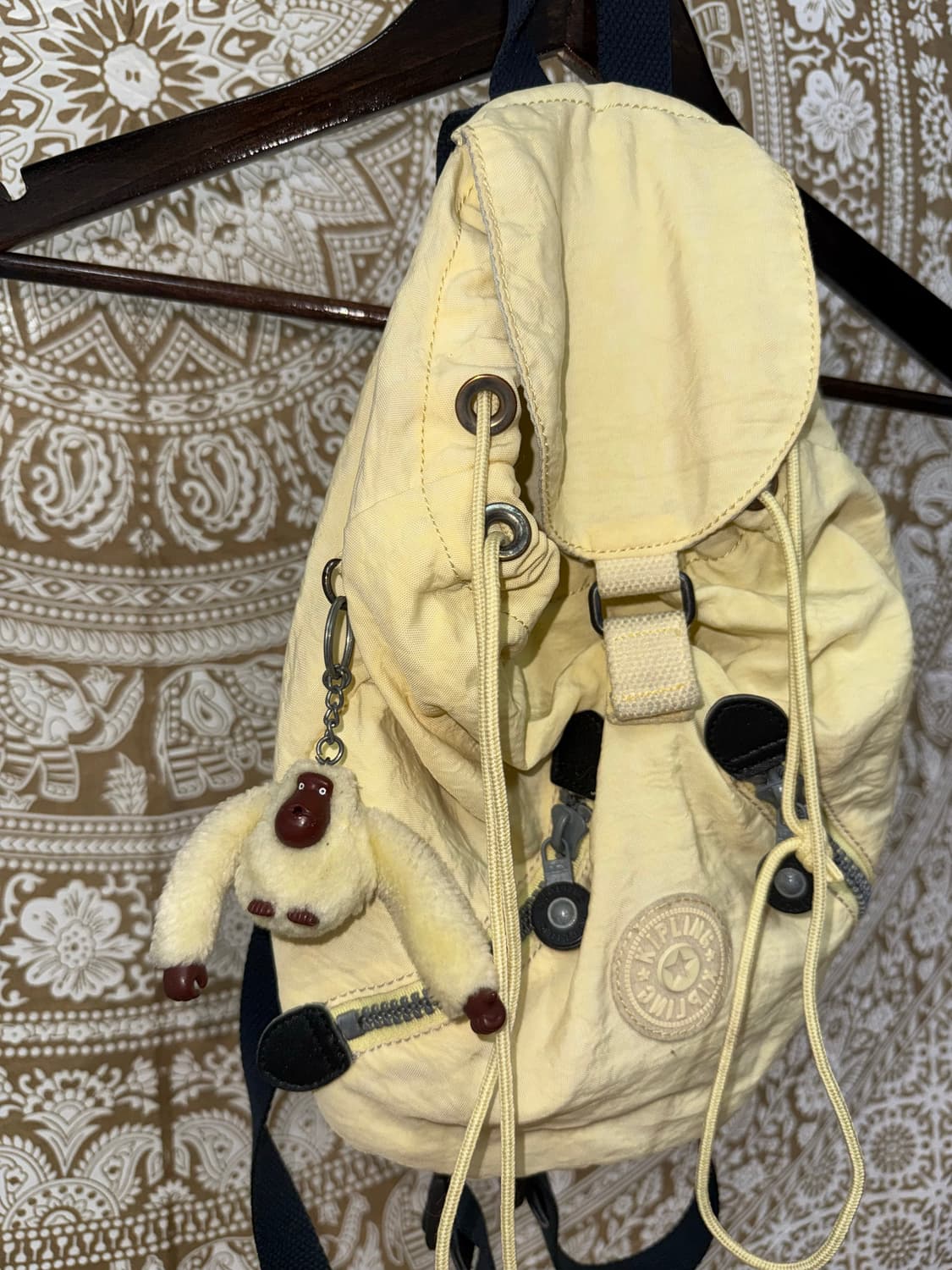 키플링 노랑색 고릴라키링 미니 백팩  상품이미지4