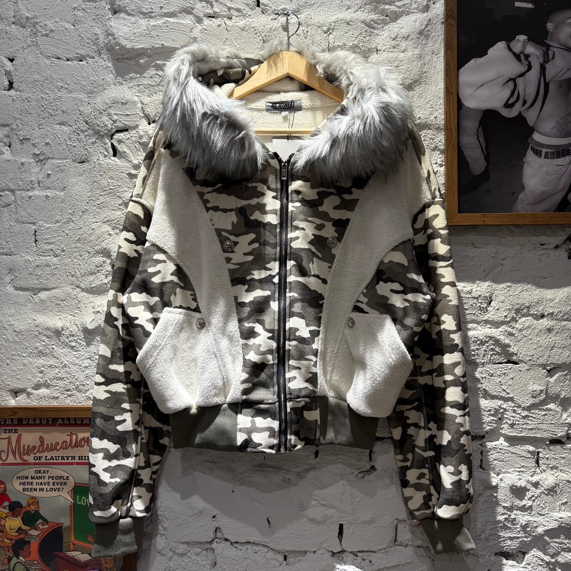 빈티지 카모 퍼 후드 오버핏 자켓 상품이미지1
