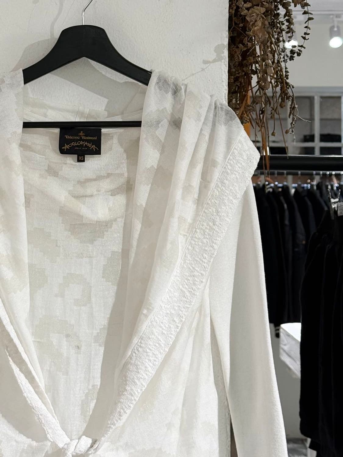 비비안 웨스트우드 앵글로매니아 화이트 쉬어 후디 가디건 상품이미지3