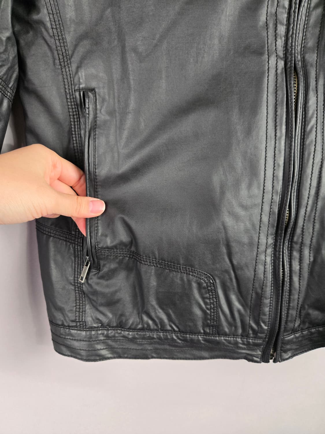 [무료배송]라코스테 48 남성 내피 포함 가죽 느낌 집업 자켓 상품이미지5