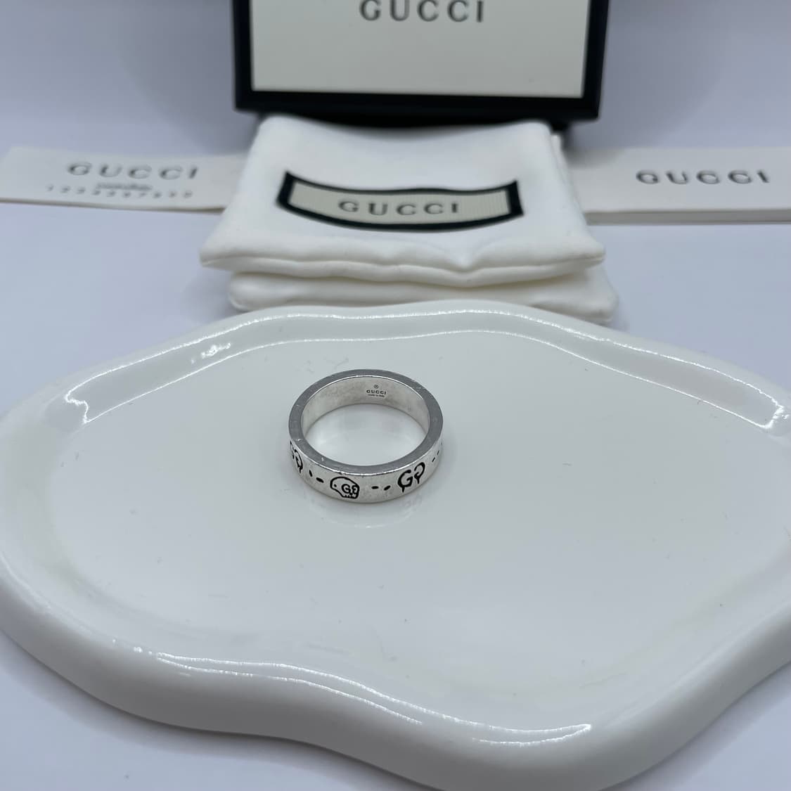 구찌 반지 18호 고스트링 6mm 상품이미지4