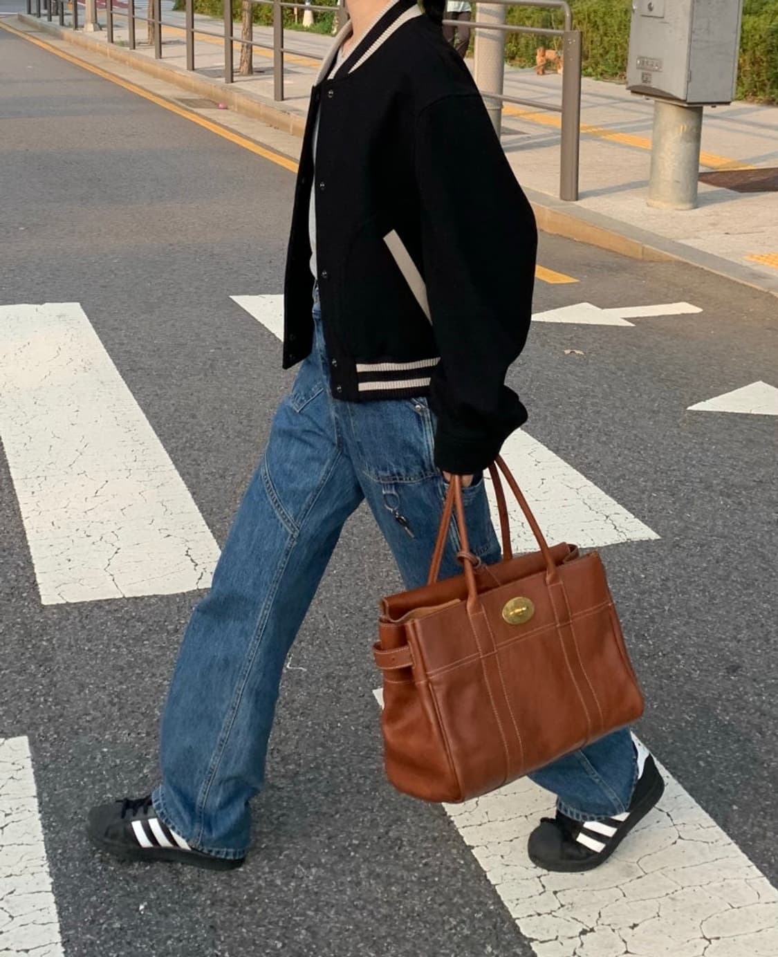 노멜렛 조이 크롭 바시티 자켓 블랙 1사이즈 상품이미지5