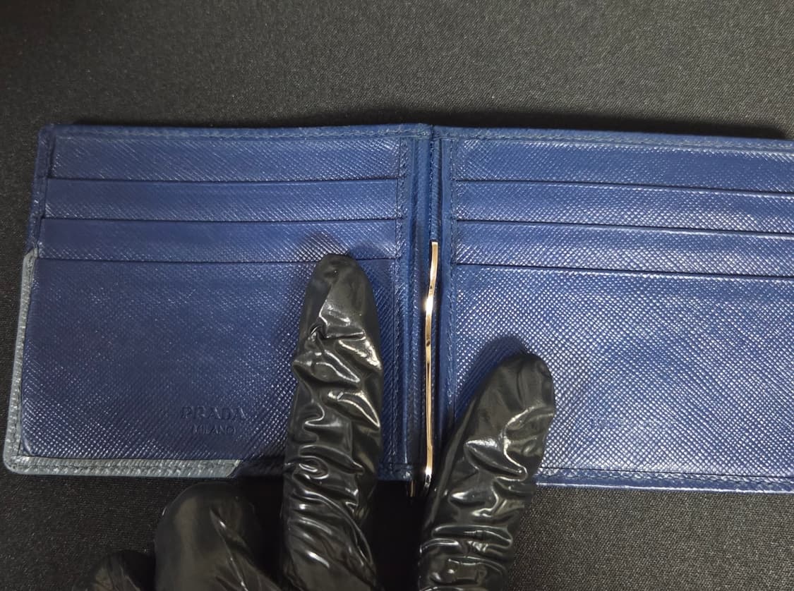 [정품] 프라다 사피아노 투톤 레더 머니클립 카드지갑 상품이미지3