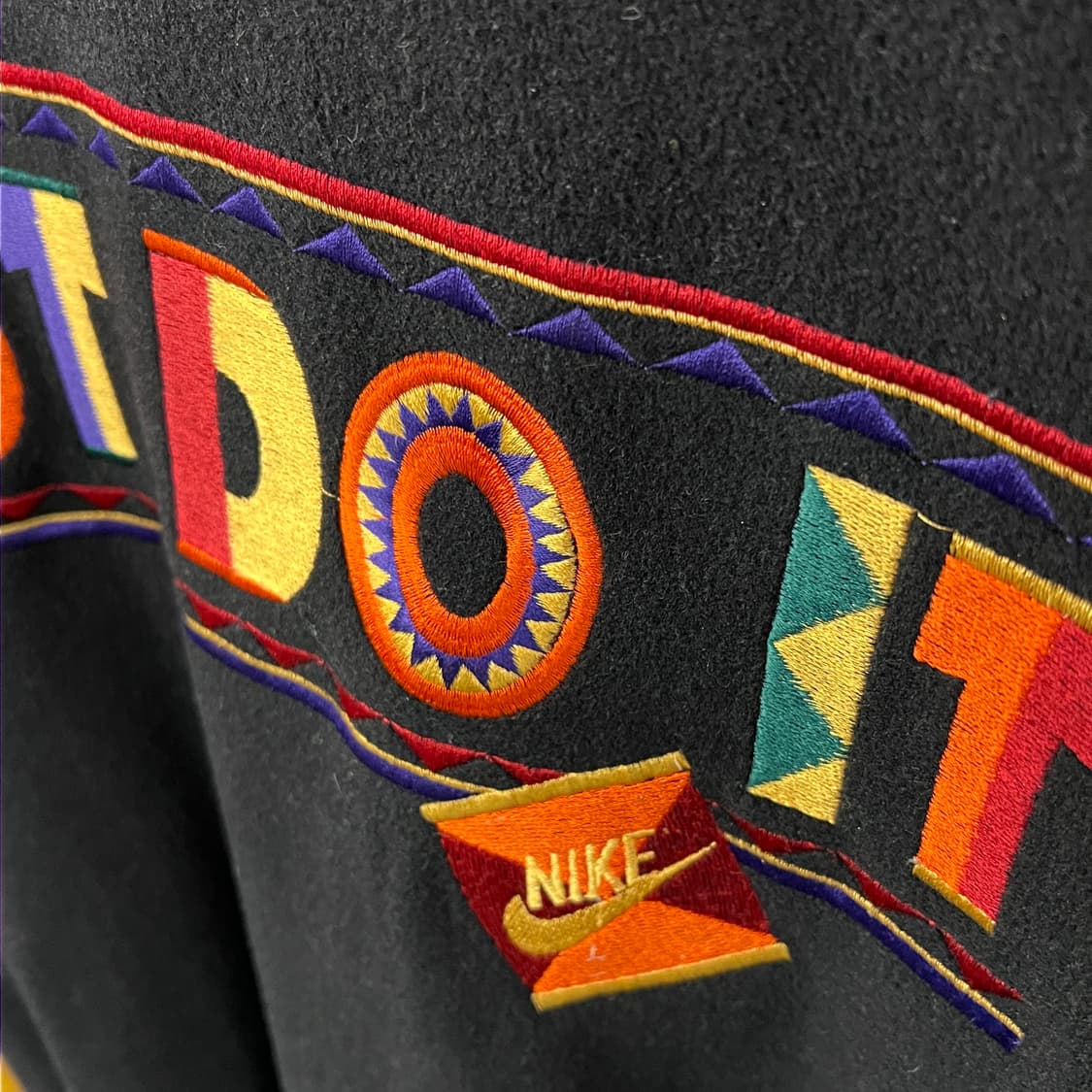 [95] 90s 나이키 삼나스포츠 어반정글 스파이크리 바시티 자켓 상품이미지4
