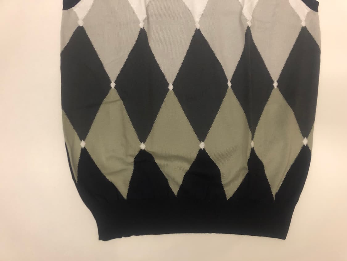 BALLANTYNE(발란타인) 다이아몬드패턴 라운드넥 베스트 상품이미지3