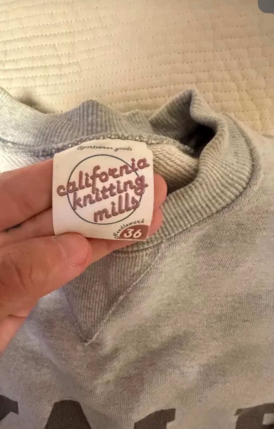 니들워크 YALF맨투맨 36사이즈 상품이미지2