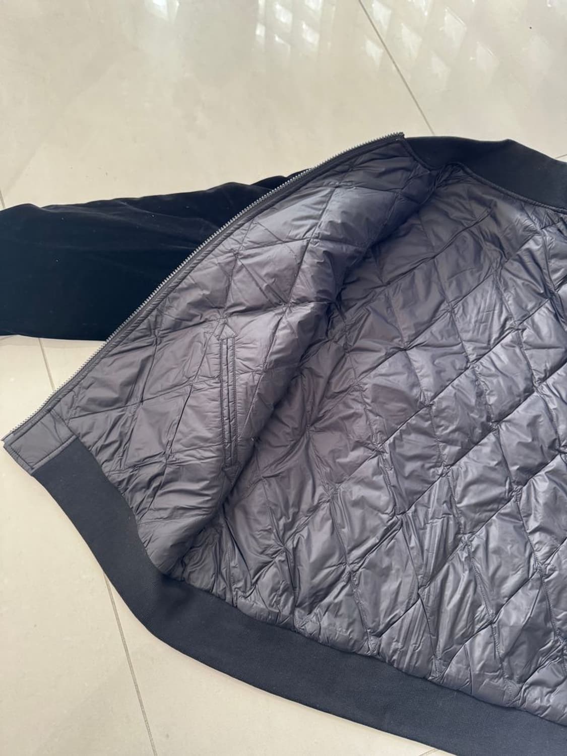 REVERSIBLE DOWN JACKET 리버시블 다운 재킷  상품이미지9