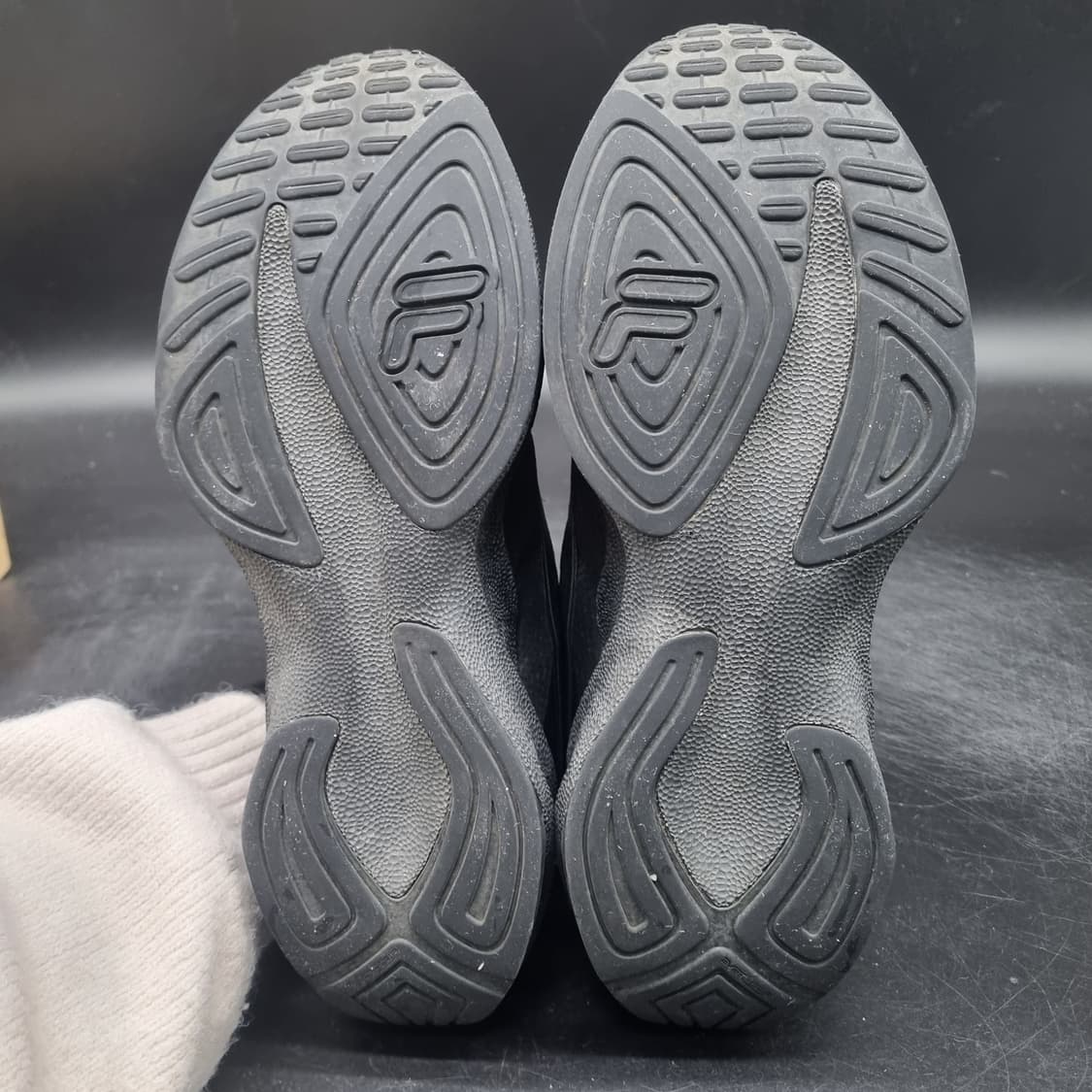 휠라 뉴런3  스티뮬러스 운동화250 상품이미지3