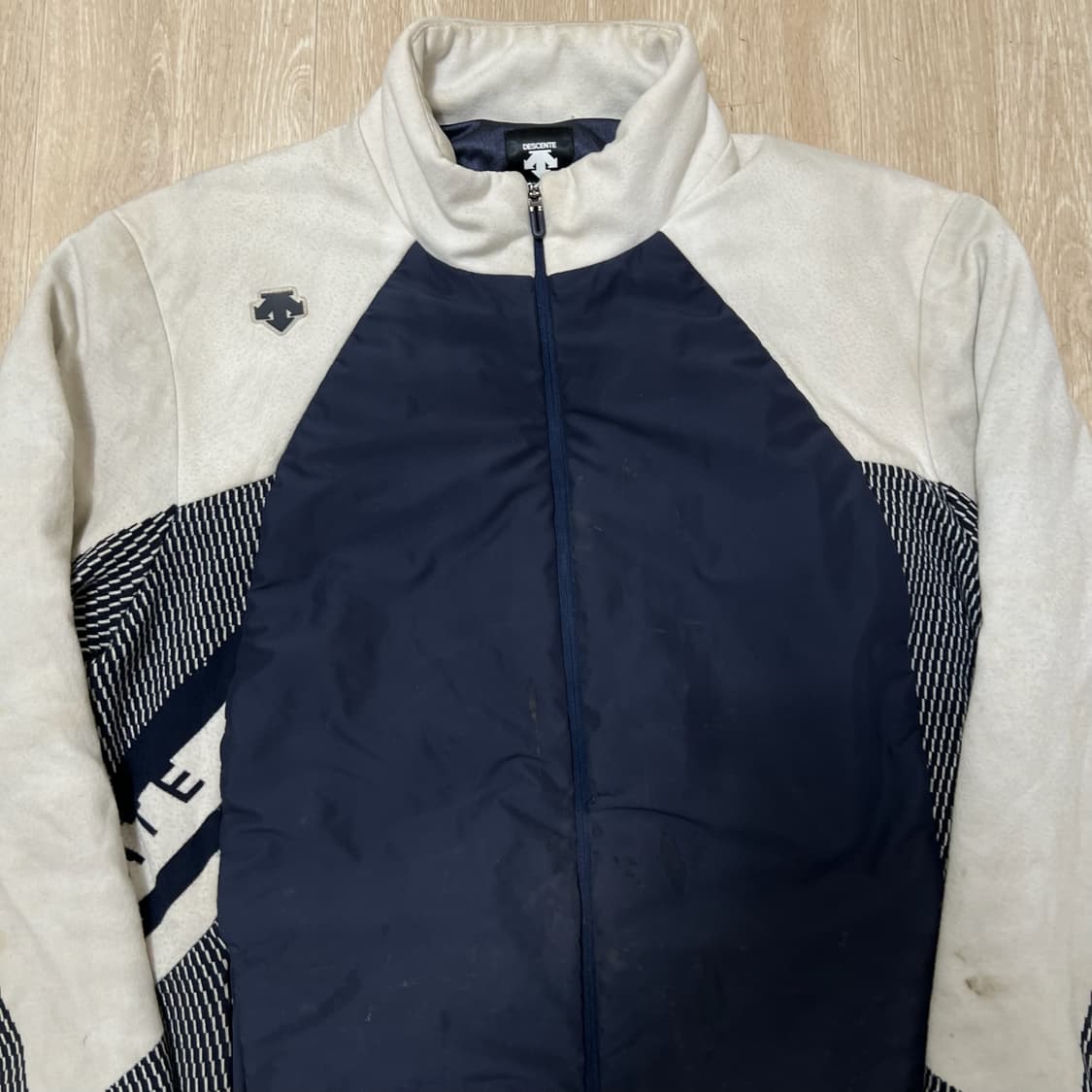 데상트 골프 남성 방풍 니트 바람막이 자켓 L/100 상품이미지2