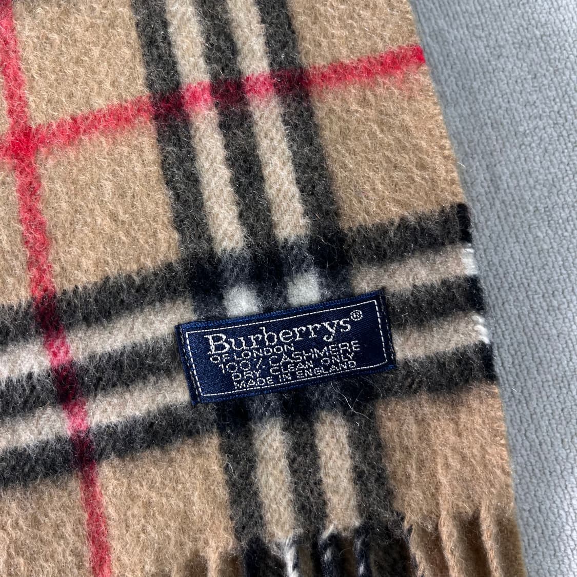 버버리 노바체크 캐시미어 베이지 머플러  상품이미지2