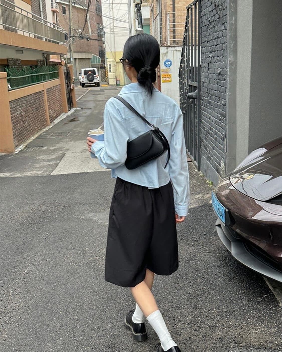 새상품) 데일리쥬 아르젠 세미크롭 코튼 셔츠 스카이 긴팔 스탠다드 블루 상품이미지3