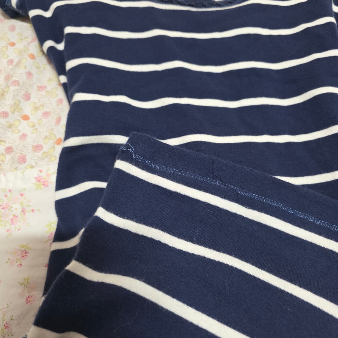 아베크롬비 딱붙 순록 로고 스프라이트 반팔티 상품이미지3