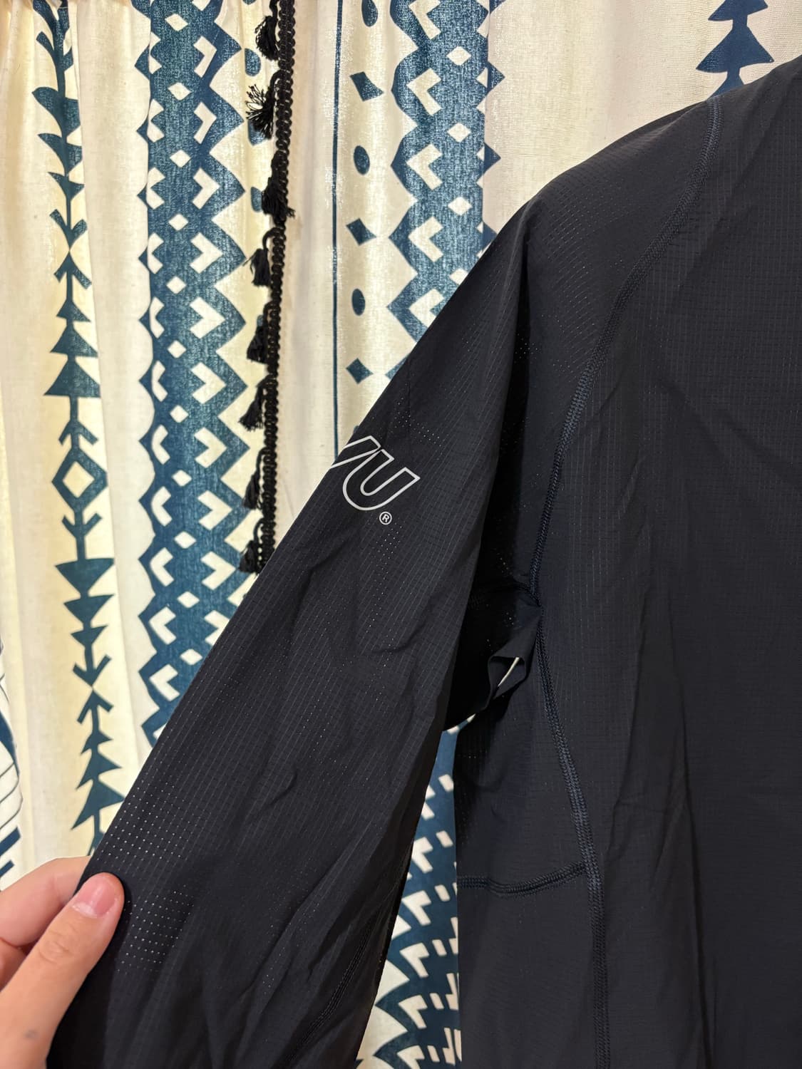 uvu 러닝 1/4 집업 상품이미지7