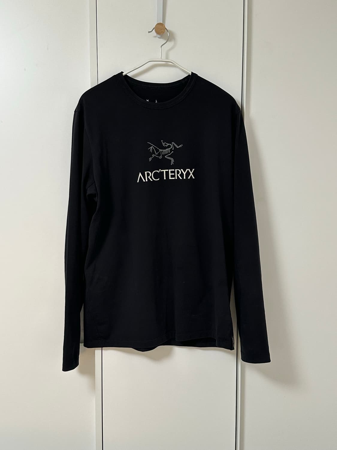 아크테릭스 롱슬리브 상품이미지1