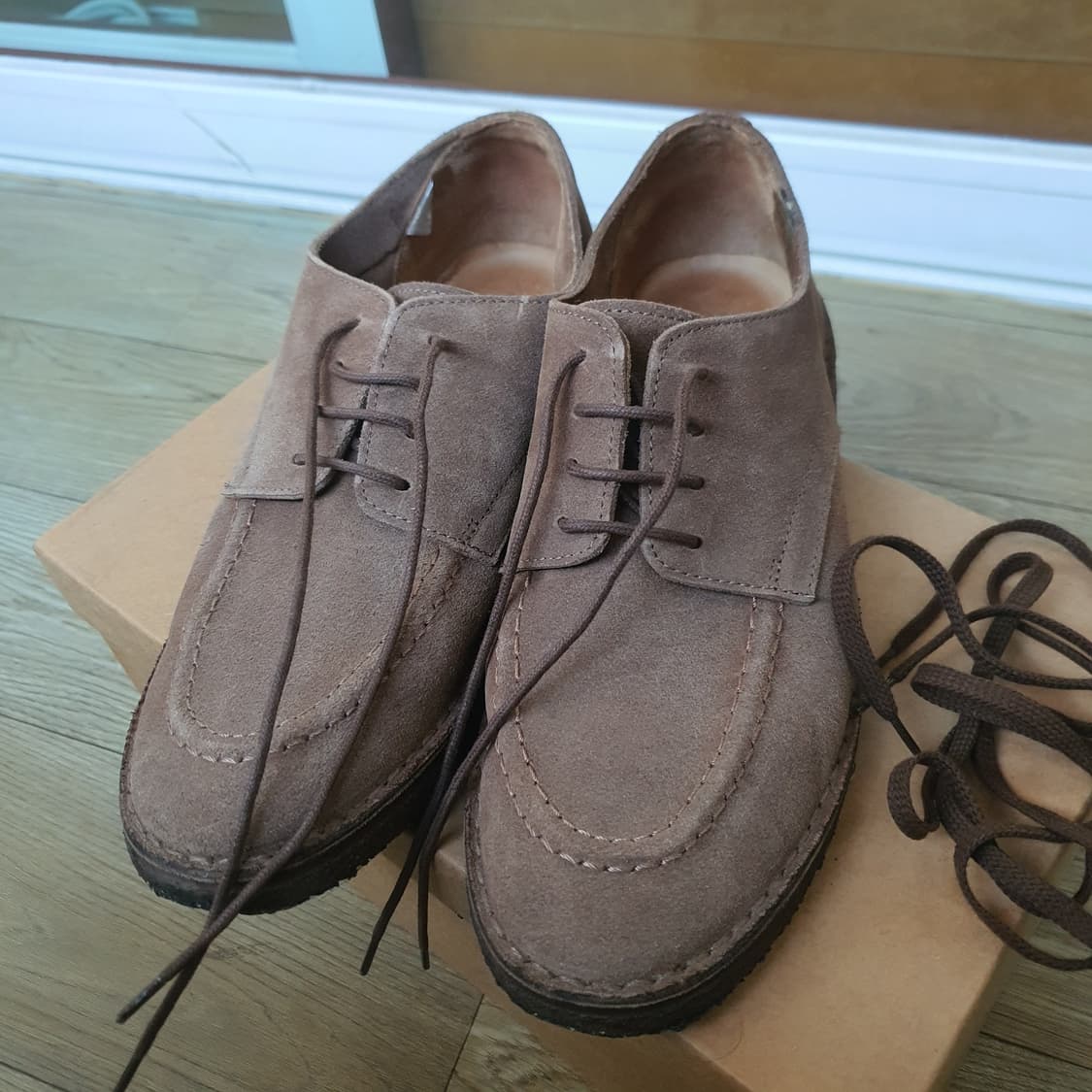 드레익스(Drake's)의 스웨이드 목토 더비 슈즈입니다 상품이미지7