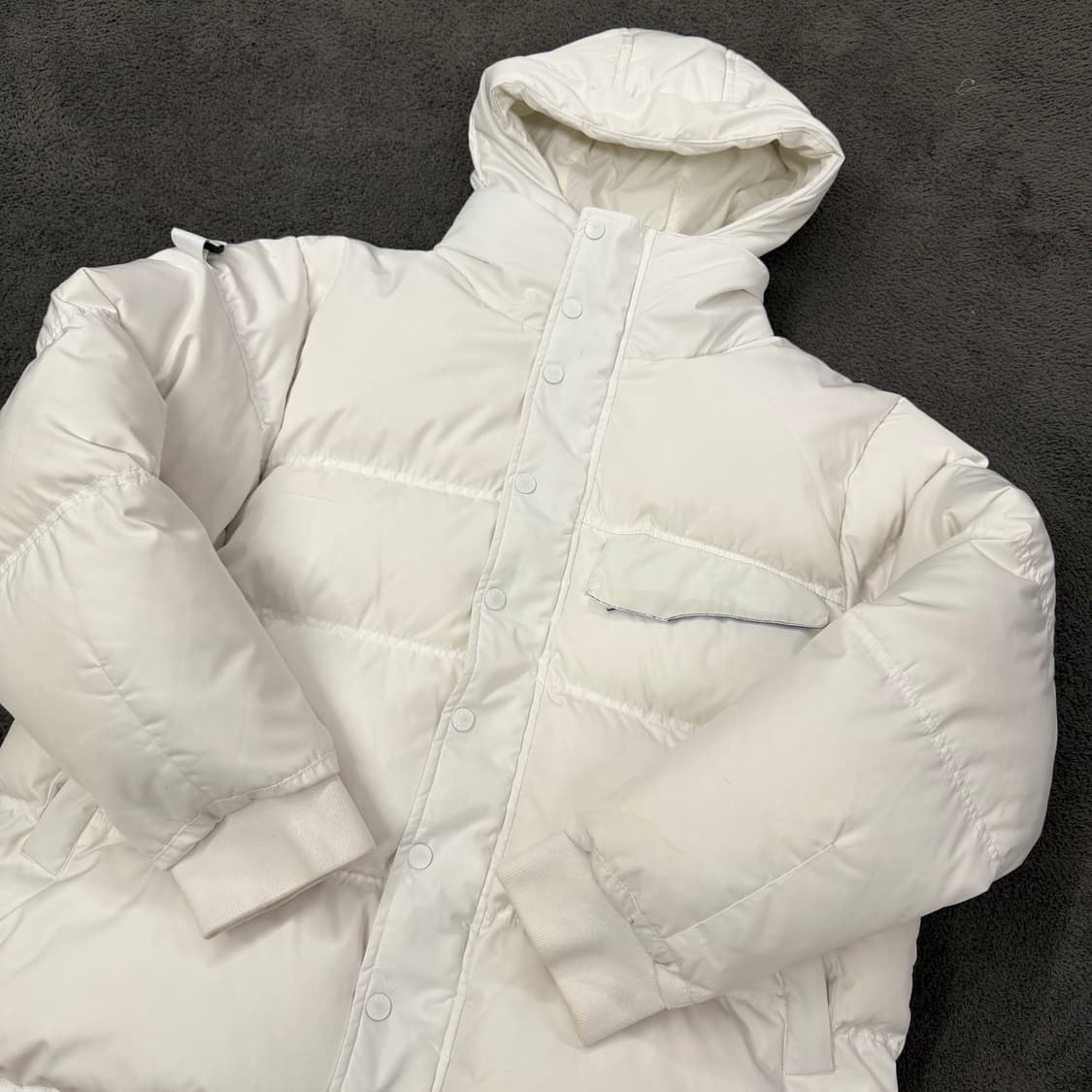[ 정품/S ] 푸마 X 아더에러 화이트 다운 패딩 상품이미지1