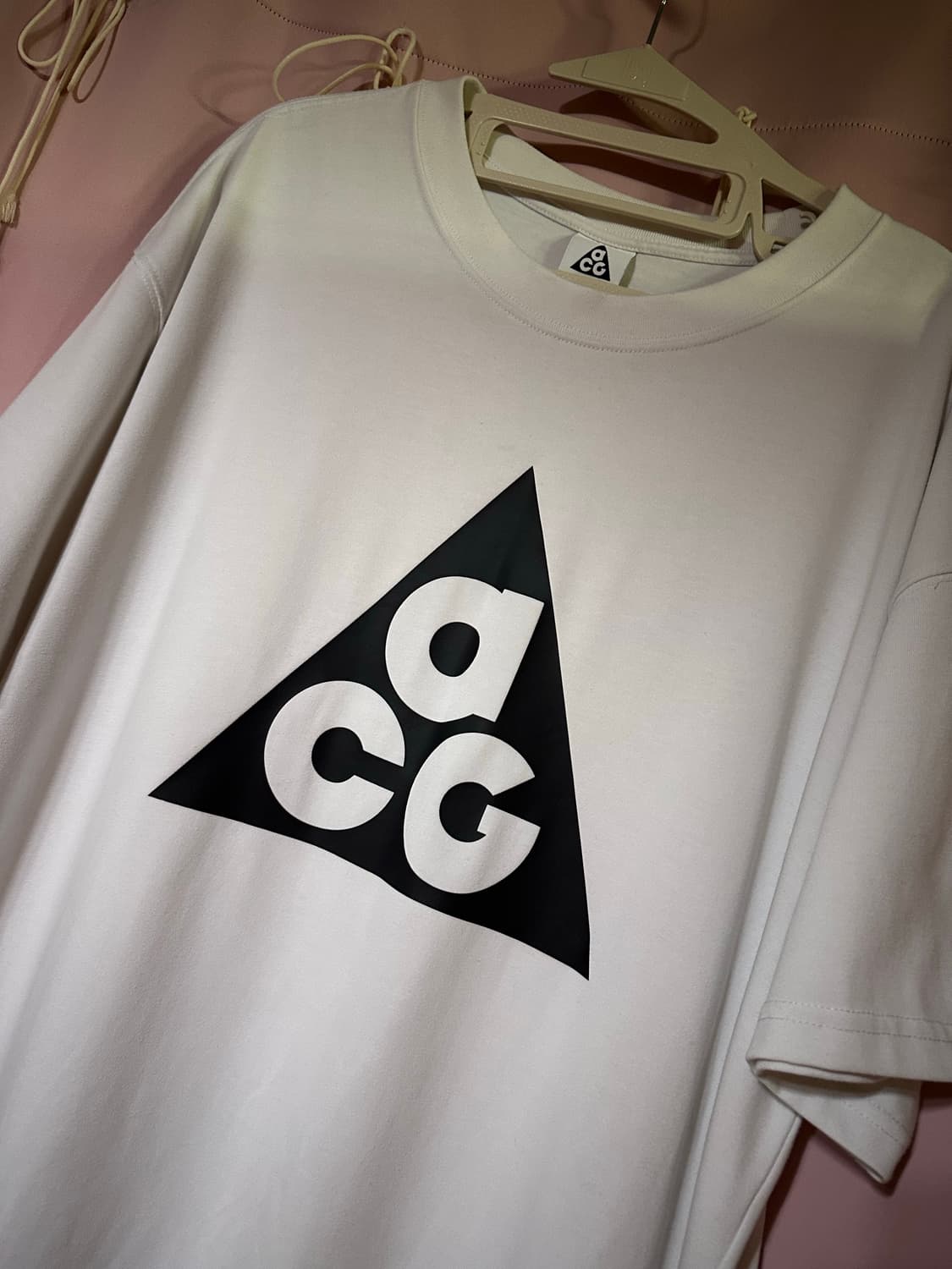 나이키 ACG 반팔 티셔츠 화이트 XL 나이키반팔 오버사이즈 상품이미지2