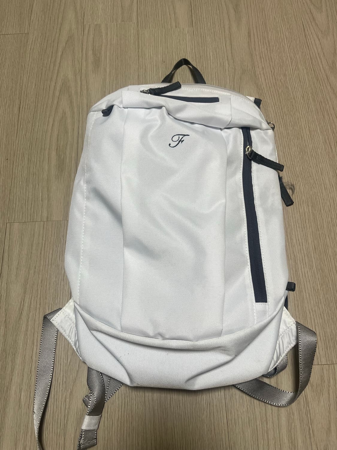 샵페어리 터틀 백팩 화이트 상품이미지3