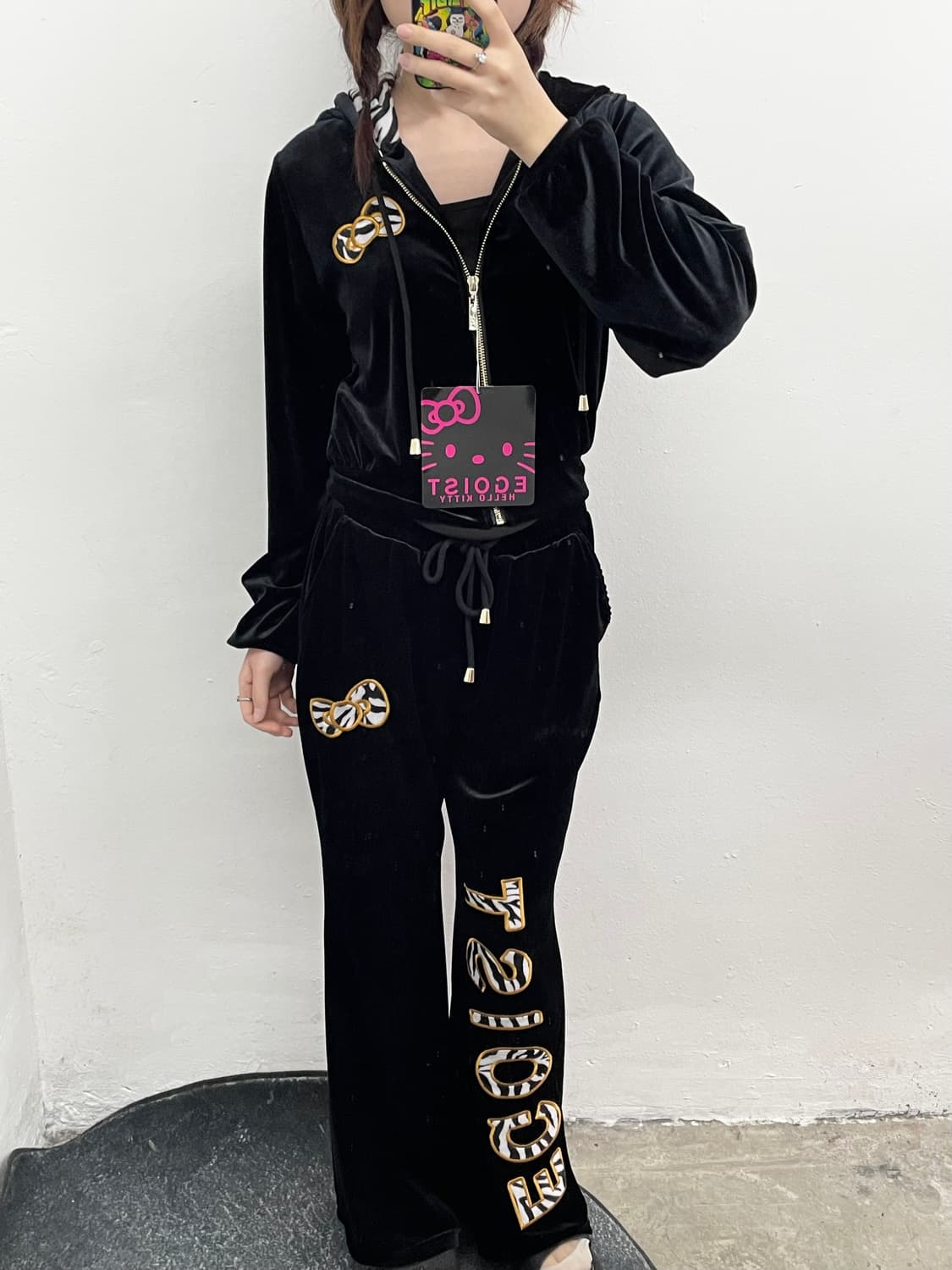 헬로키티x에고이스트 콜라보 갸루 벨로아 셋업 상품이미지2