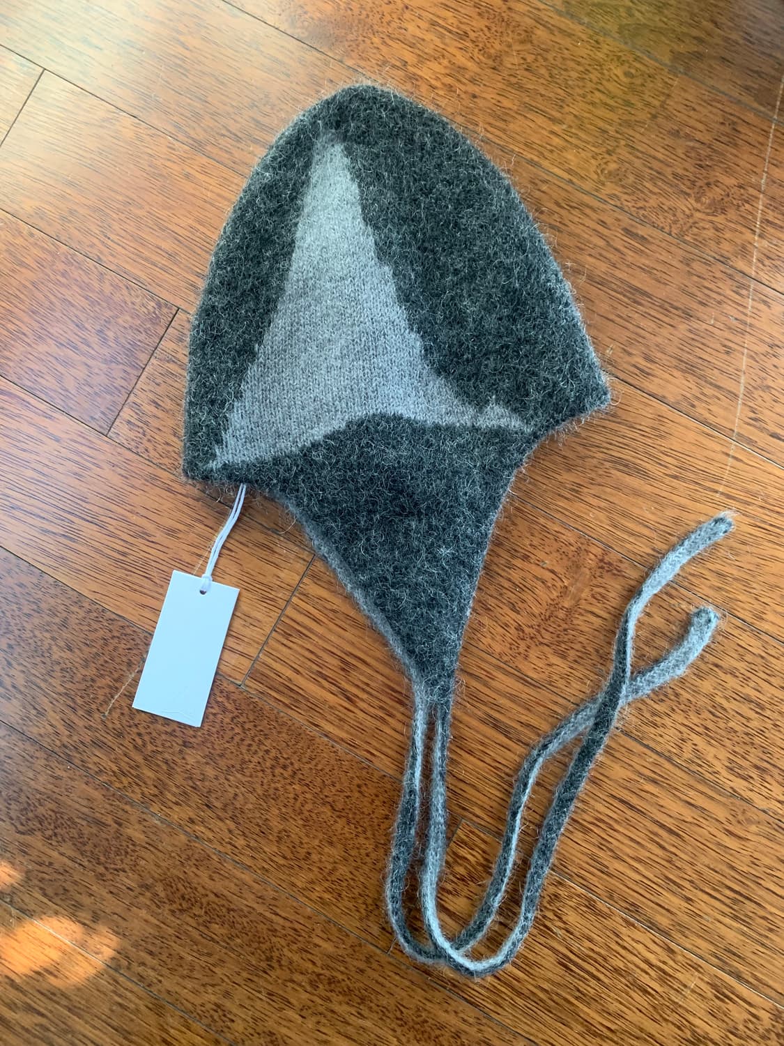 로아하이킹 roa hiking 모헤어 이어플랩 비니 상품이미지1