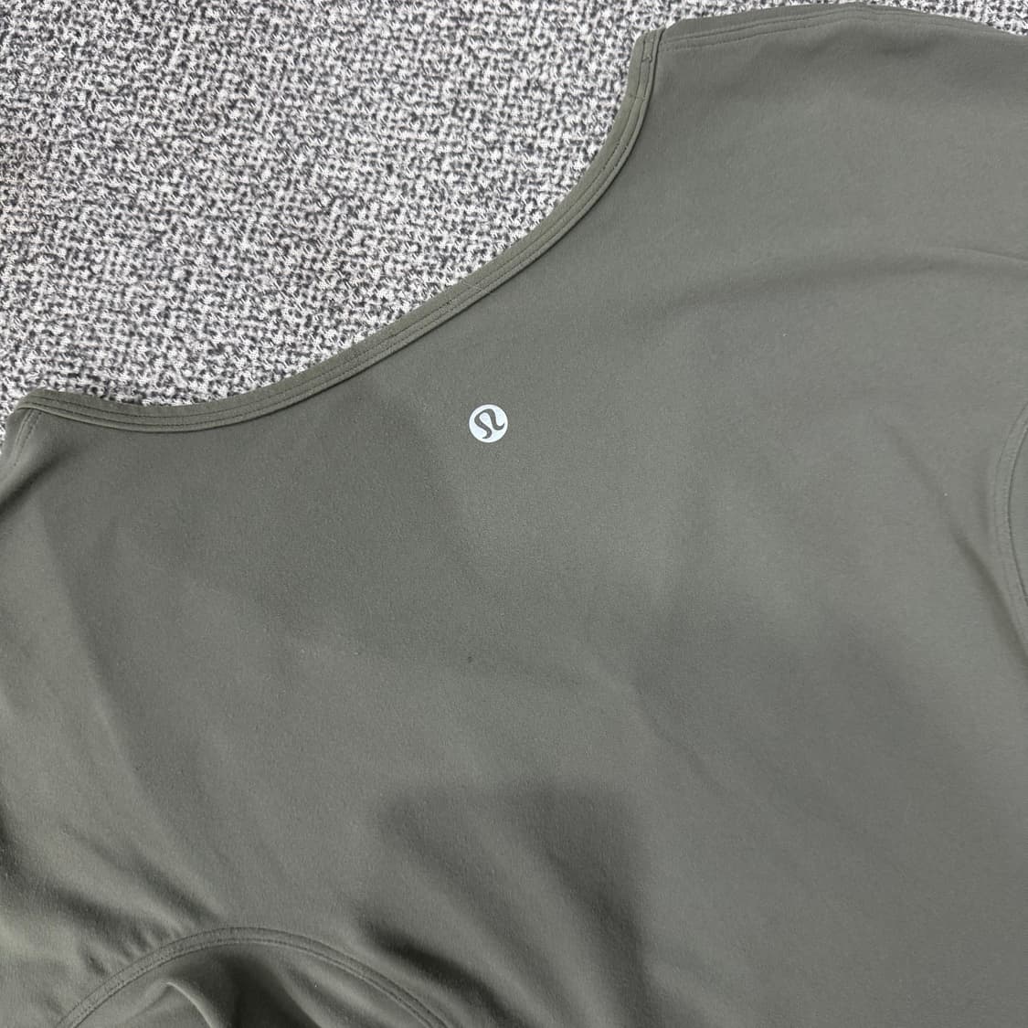 룰루레몬 얼라인 티셔츠 상품이미지4