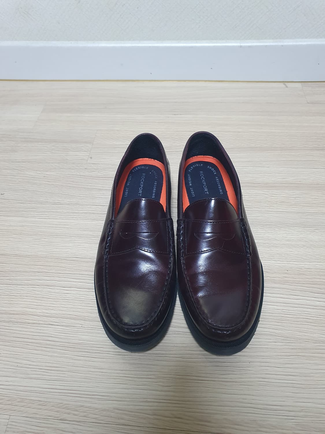 락포트 버건디 페니로퍼 270 상품이미지3