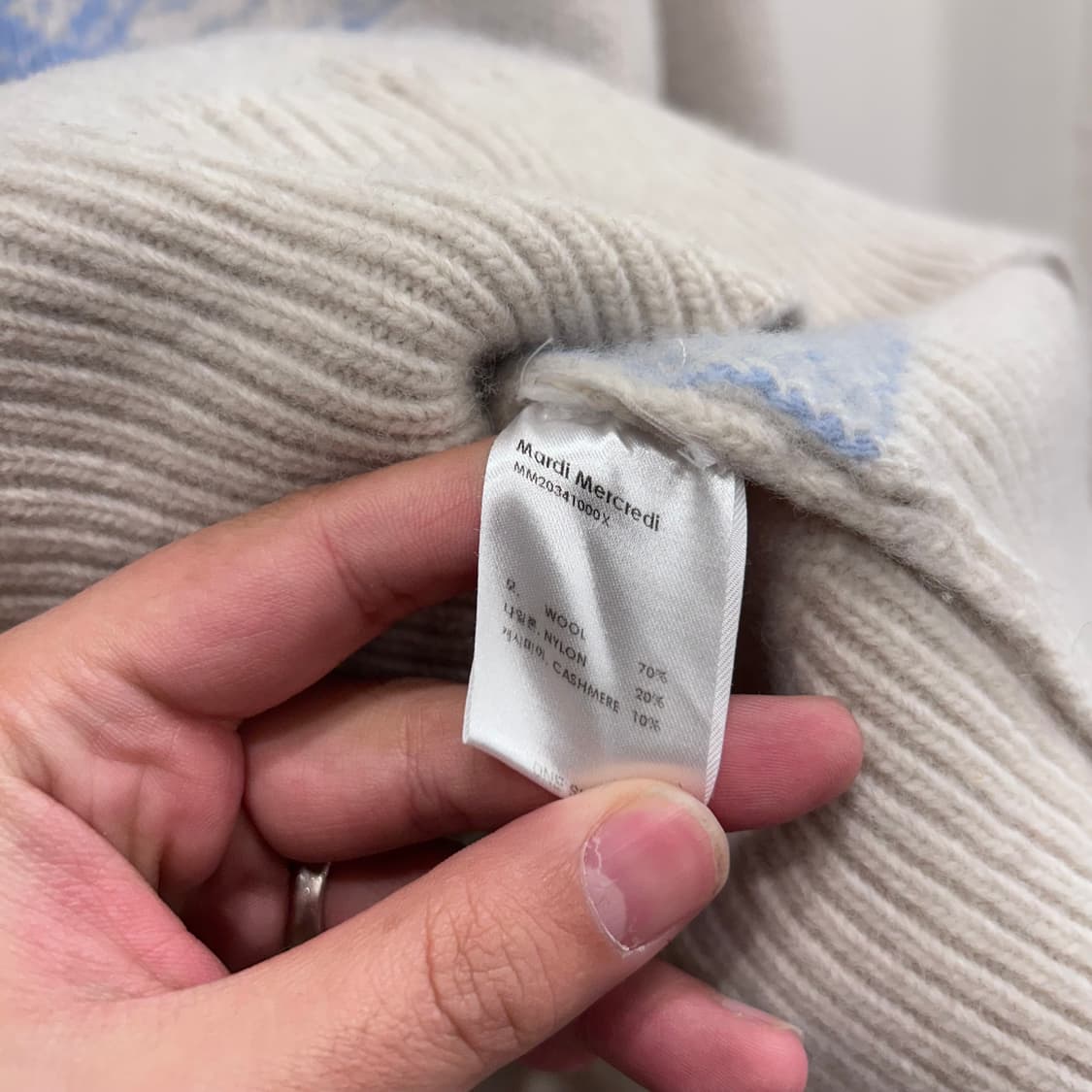마르디 메르크디 케시미어 울부클 플라워 니트 상품이미지4