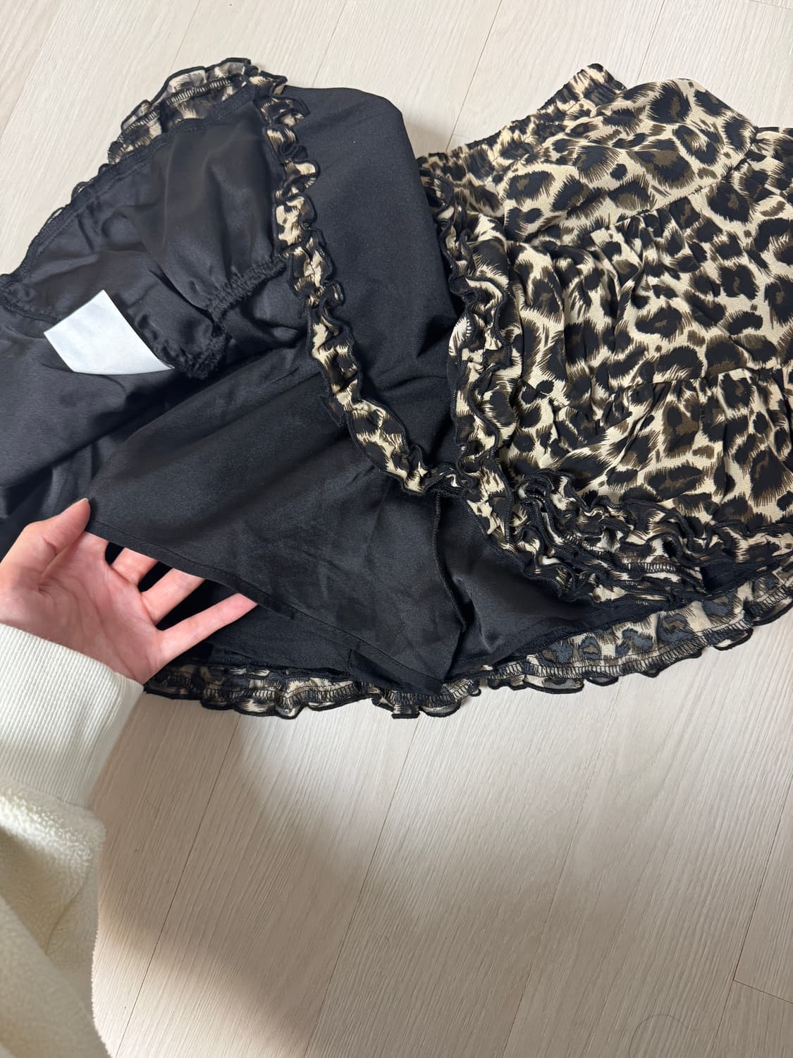 러프넥 레오파드 튜튜 스커트 상품이미지5