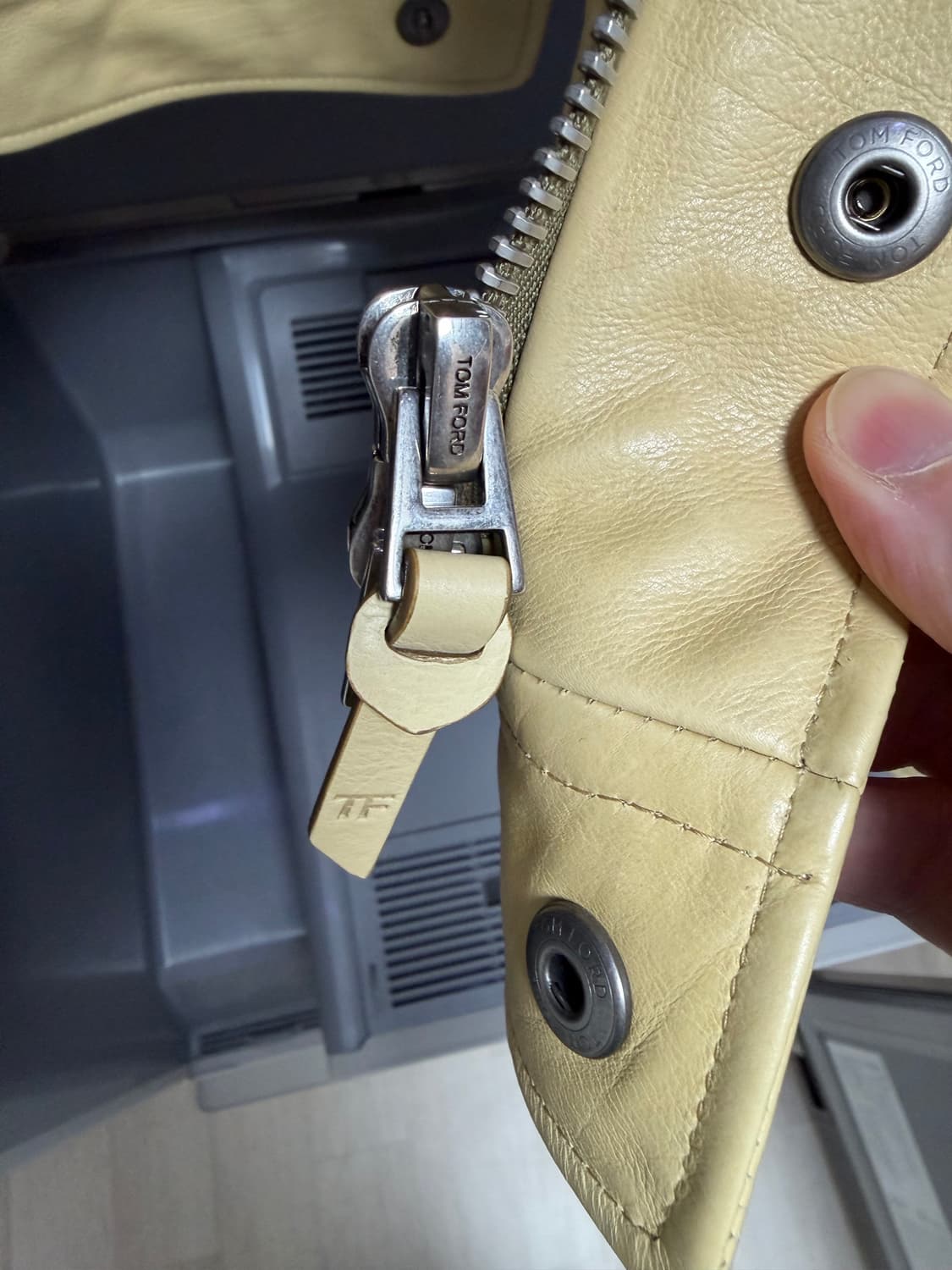 톰포드 레더 자켓 (사이즈 48) 상품이미지5