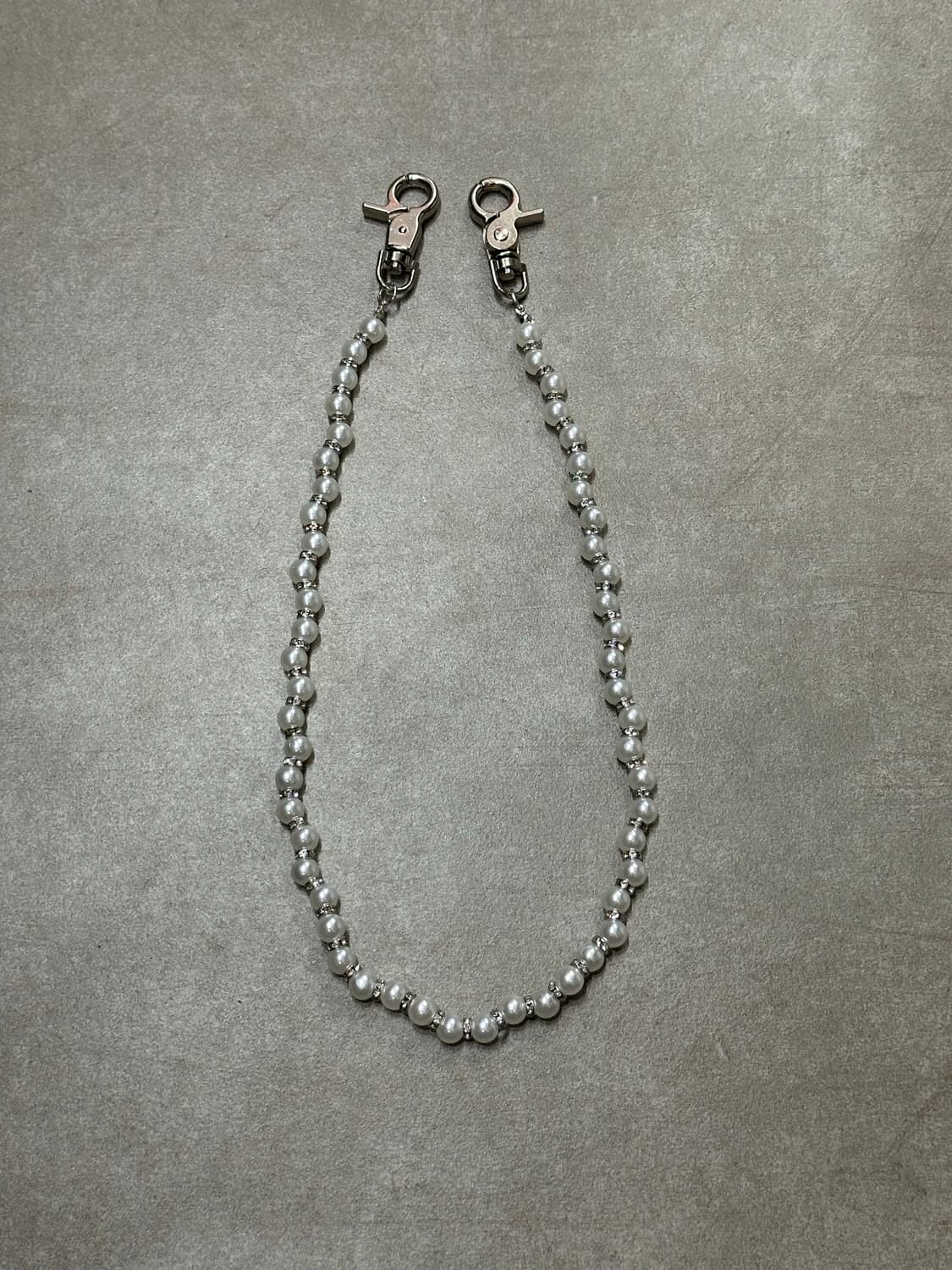 More beauty - 모어 뷰티 진주 바지체인 상품이미지1