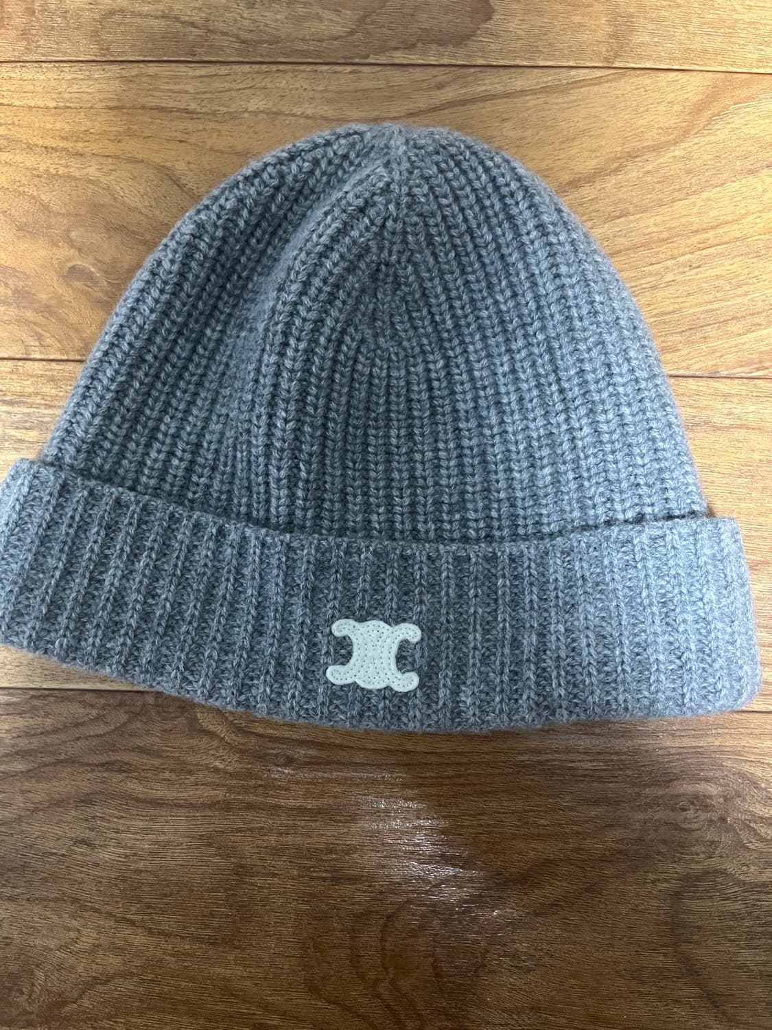 셀린느 트리옹프 캐시미어 비니 상품이미지1