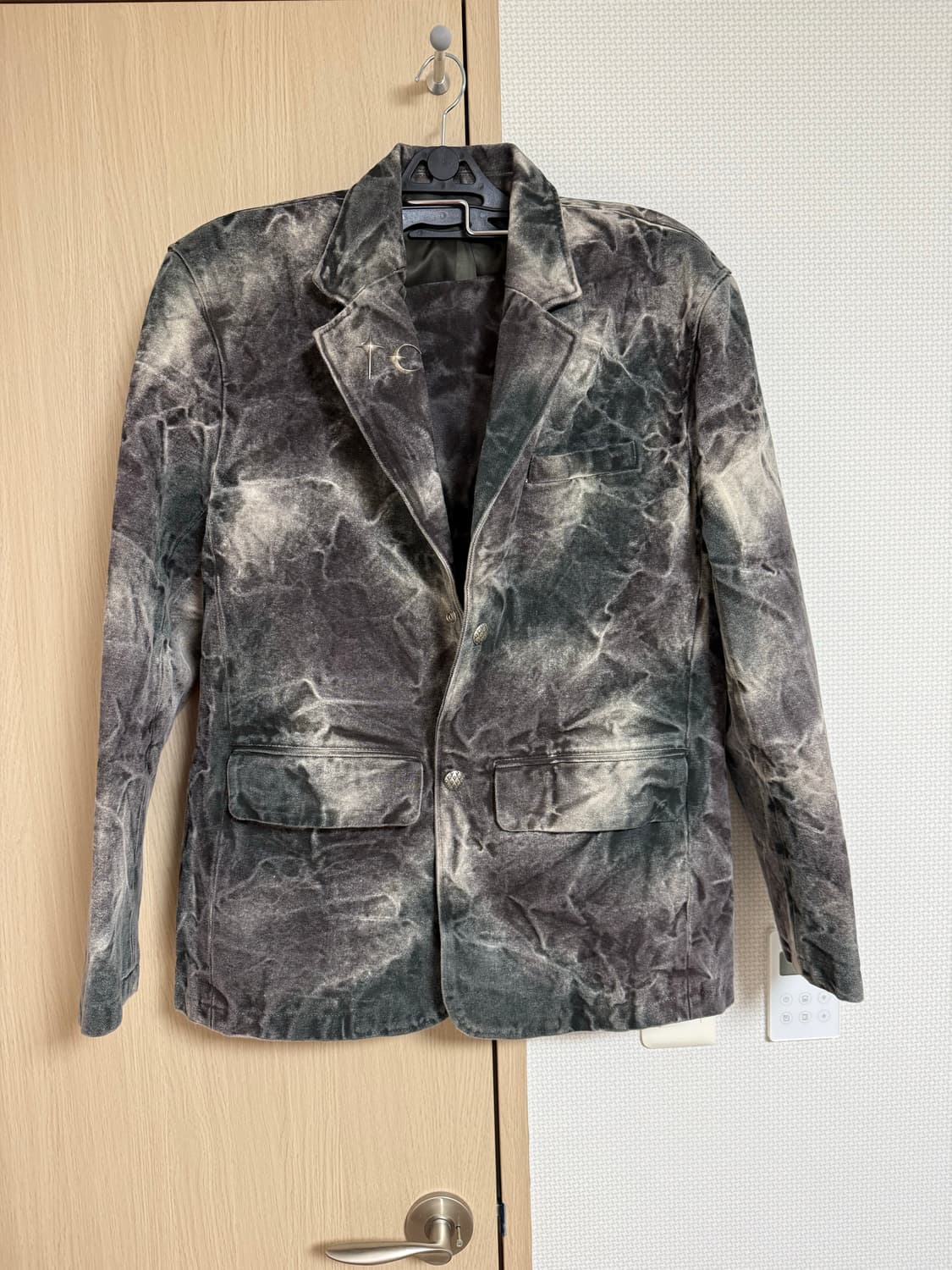 떠그클럽 아미 셋업 자켓 바지 판매합니다 상품이미지1