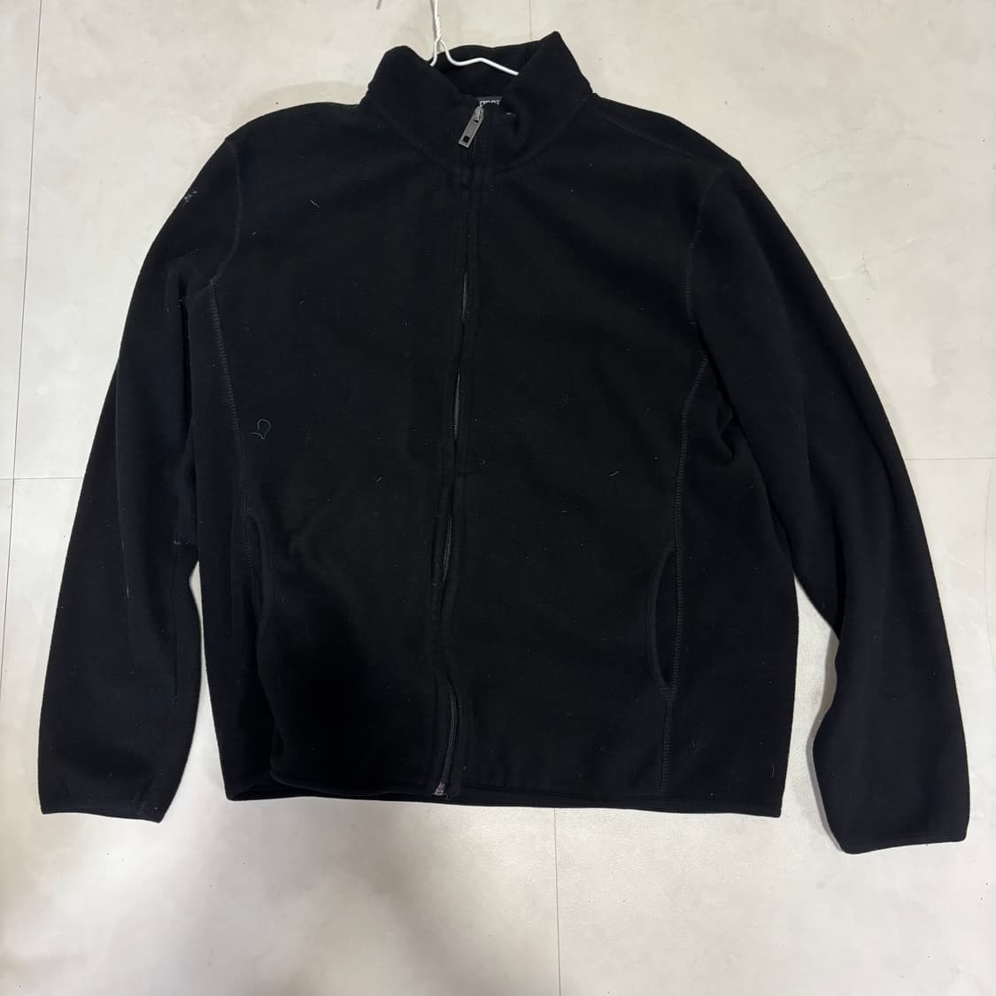 행텐 후리스 블랙 L 상품이미지1