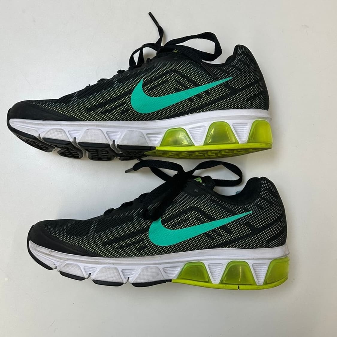 나이키 에어맥스 볼드 스피드 240 상품이미지2