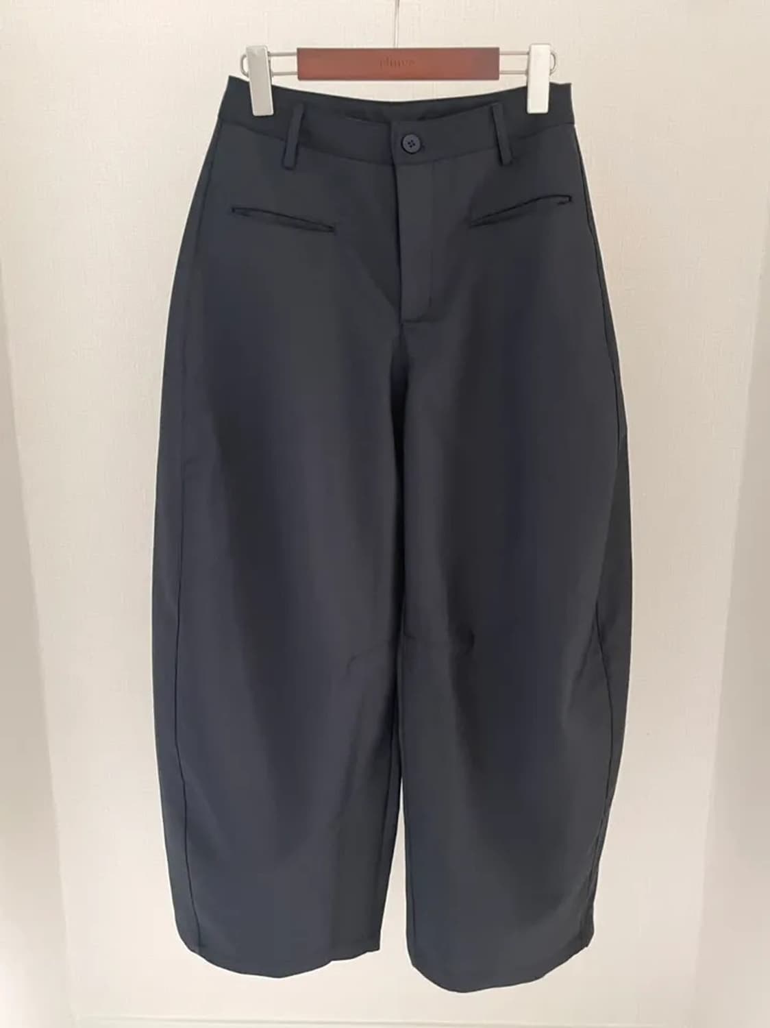 커브 실키 슬랙스 팬츠(navy) 상품이미지1