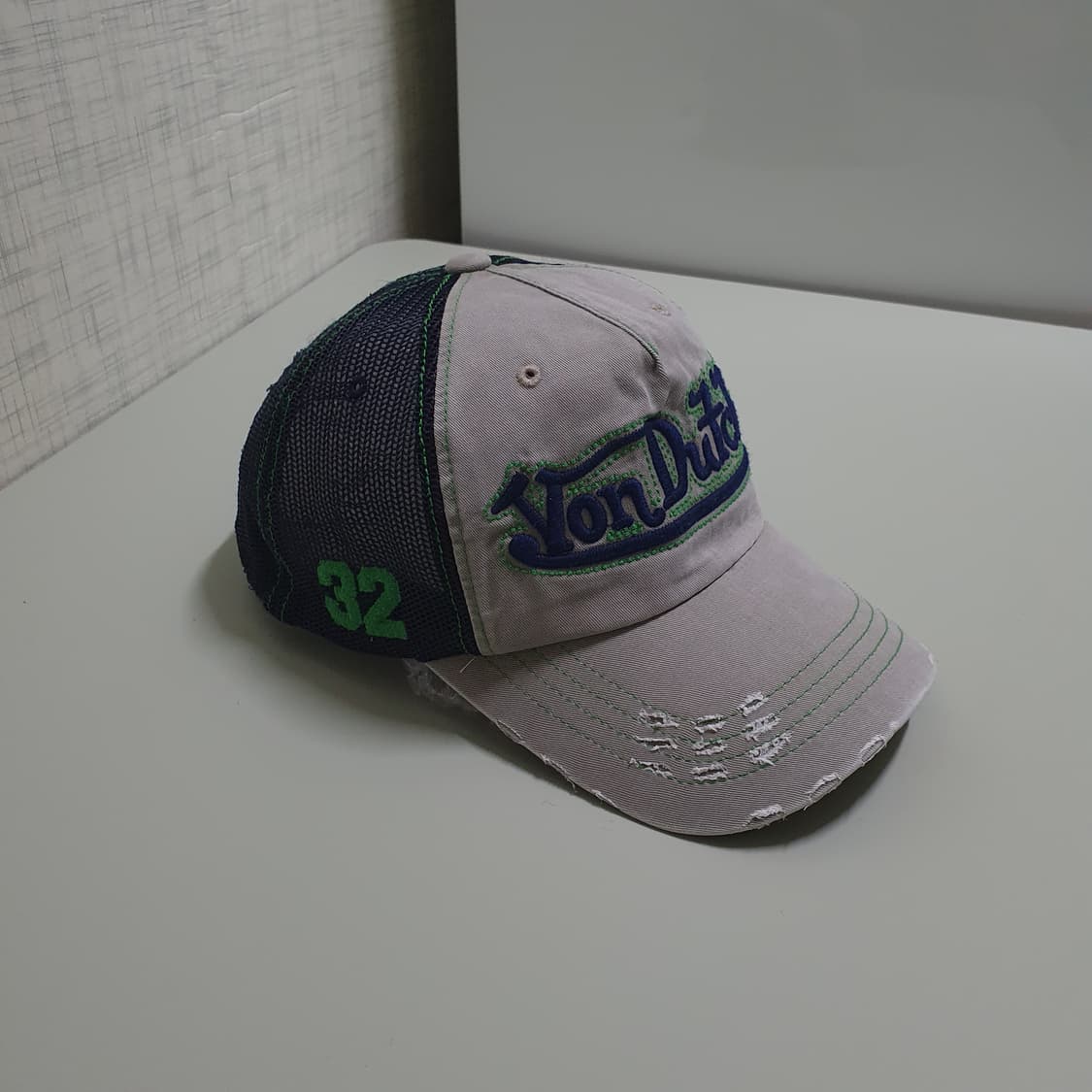 본더치 Von Dutch 빅로고 메쉬 트러커 디스트로이드 볼캡 그레이 상품이미지2