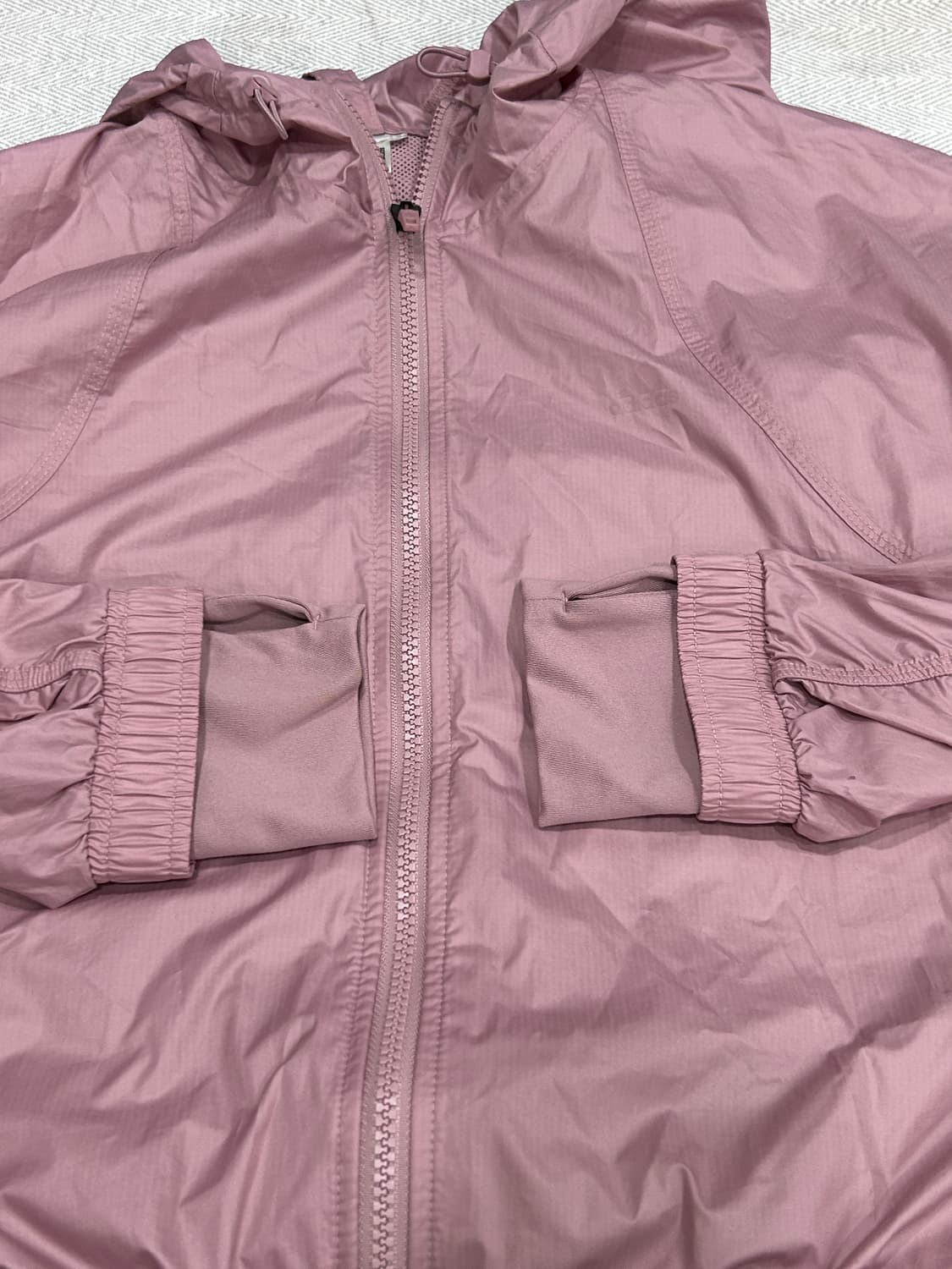 아디다스 핑크 후드 바람막이 아시안핏 여성 L 상품이미지9