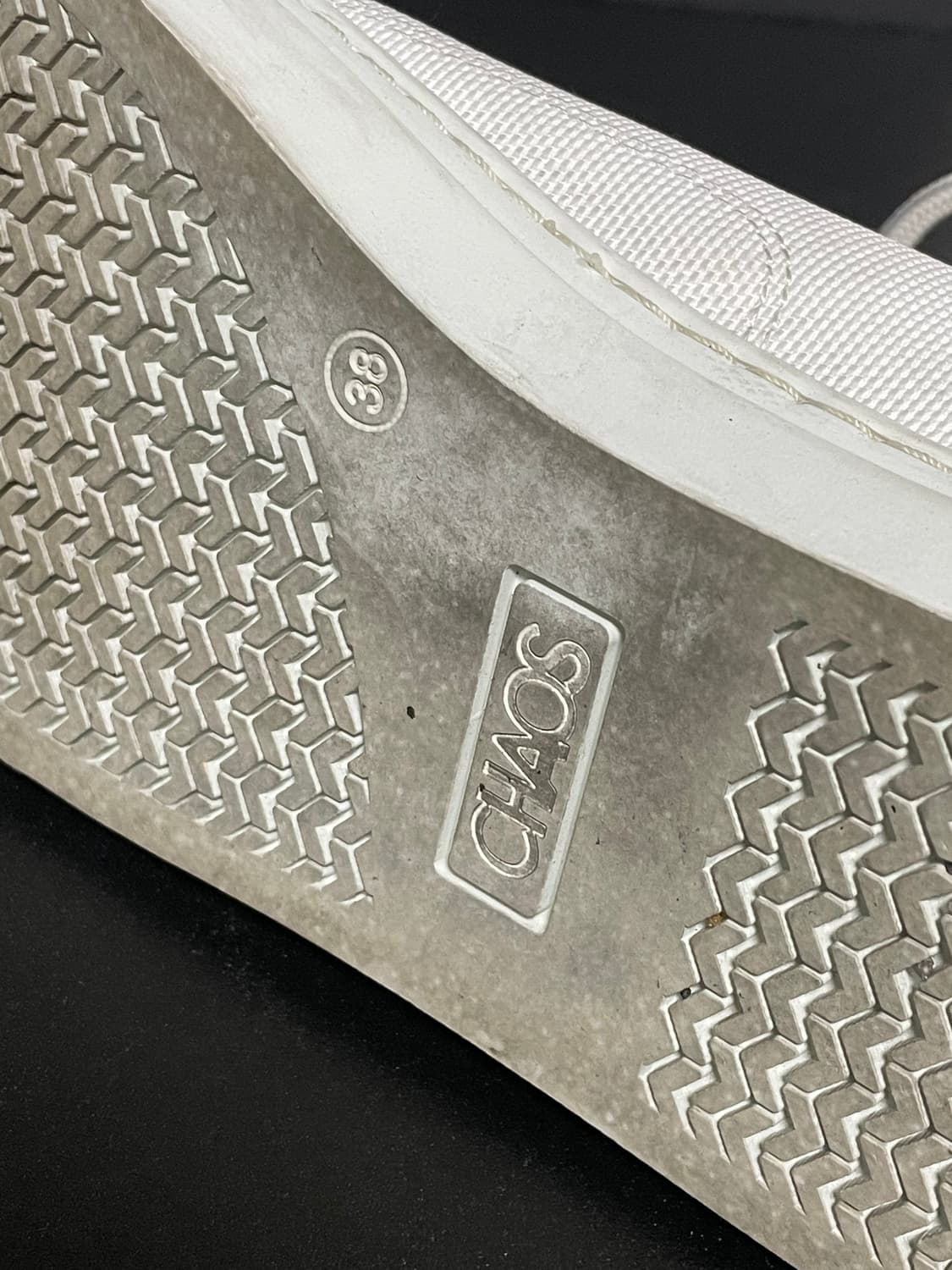 [38] 비비안웨스트우드 플림솔 로우탑 스니커즈 상품이미지10