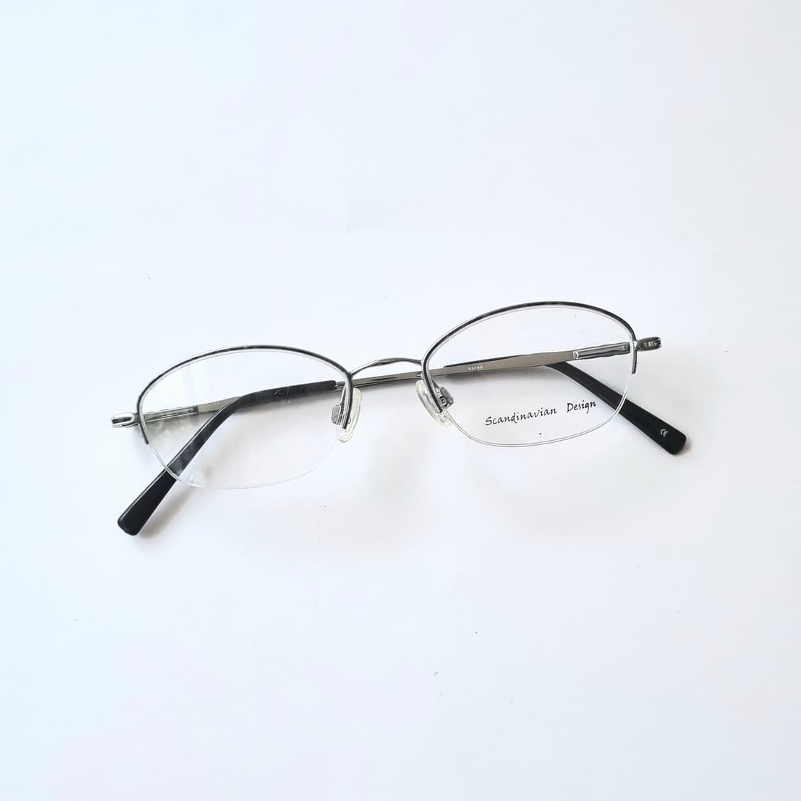 데드스탁 지적인무드 슬림 실버 반무테 안경테 769 상품이미지1