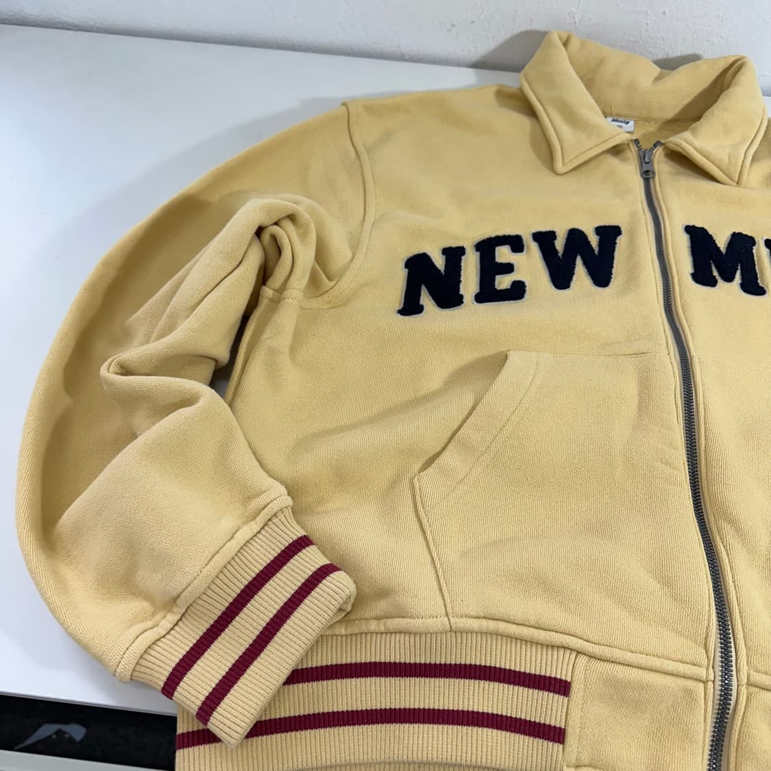 M MMLG 겨자 빅로고 카라넥 집업 상품이미지2