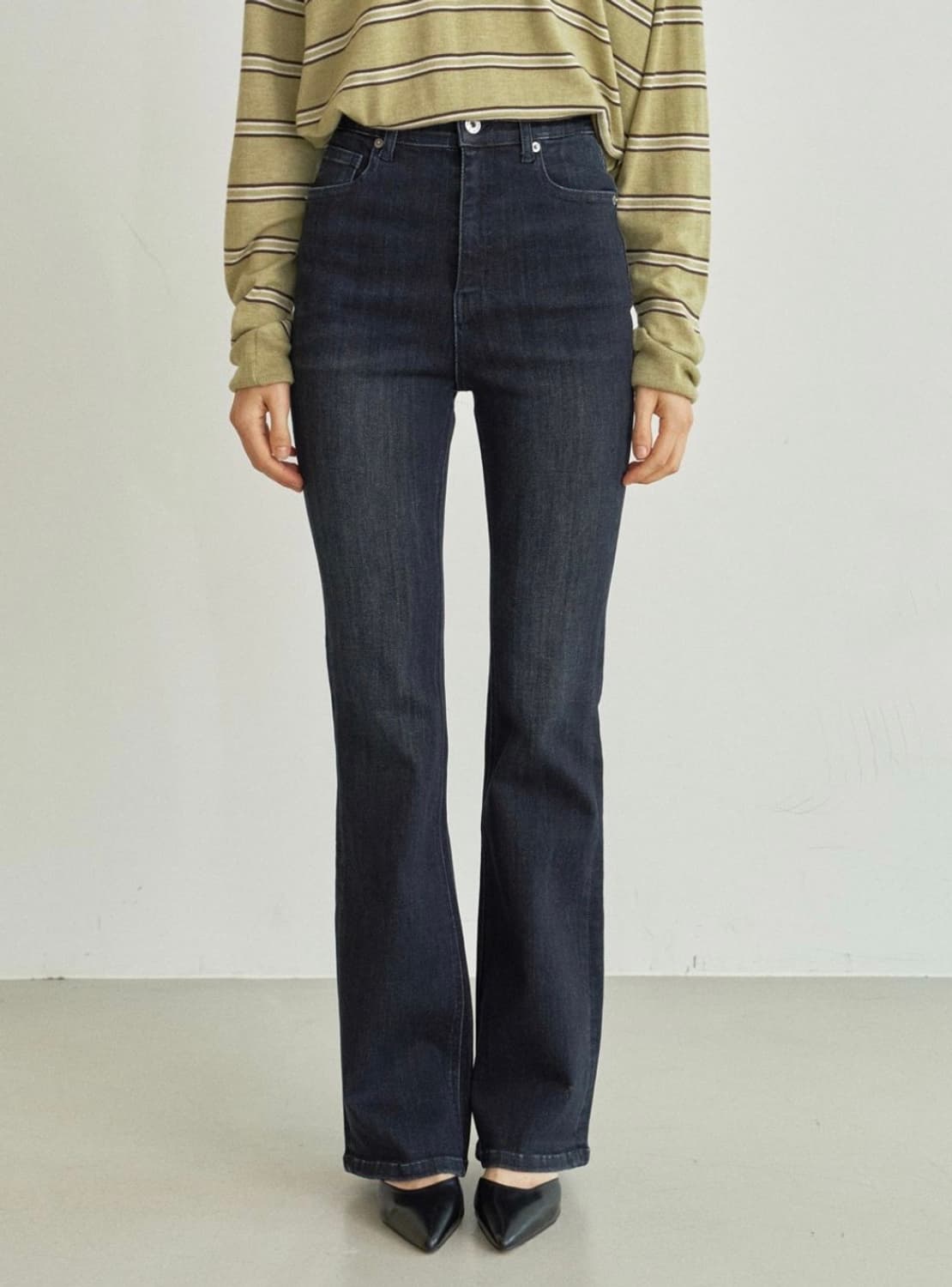 [미 시착 새 상품] 오브유이 슬림부츠컷 s 상품이미지1