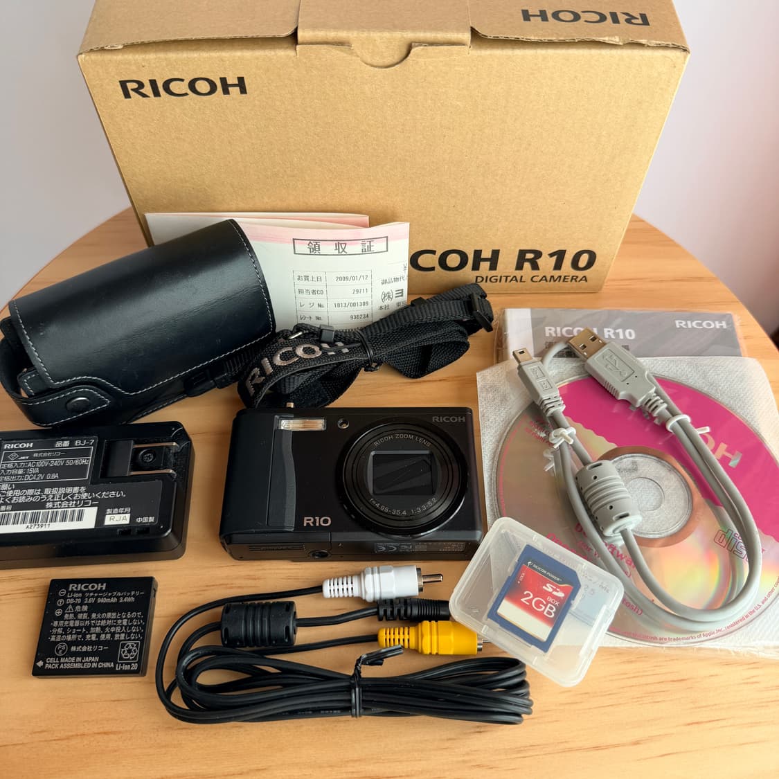 ✨레어 <A+급>풀세트 박스✨  Ricoh 리코 R10 블랙 상품이미지2