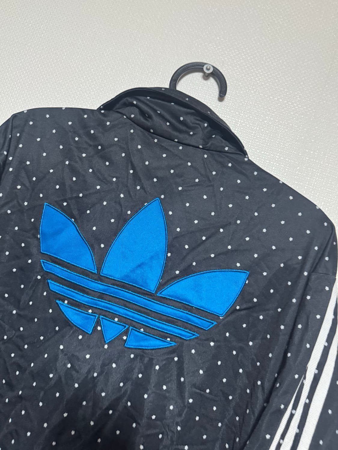 아디다스 땡땡이 도트 파이어버드 블랙 져지 나우아임영 상품이미지5