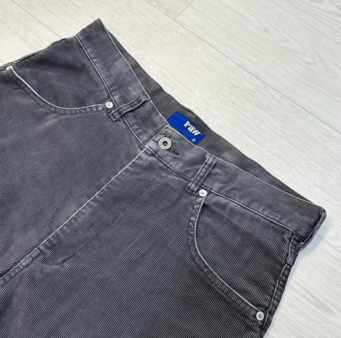 [0] 블라인드파일즈 부쉬팬츠 그레이 초판 상품이미지3