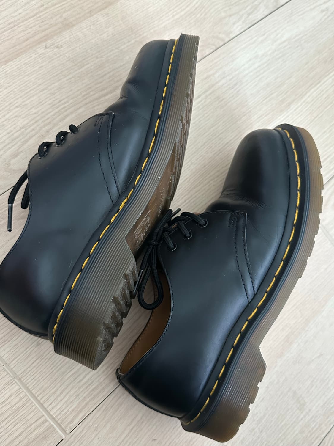 닥터마틴 1461 3홀 상품이미지2