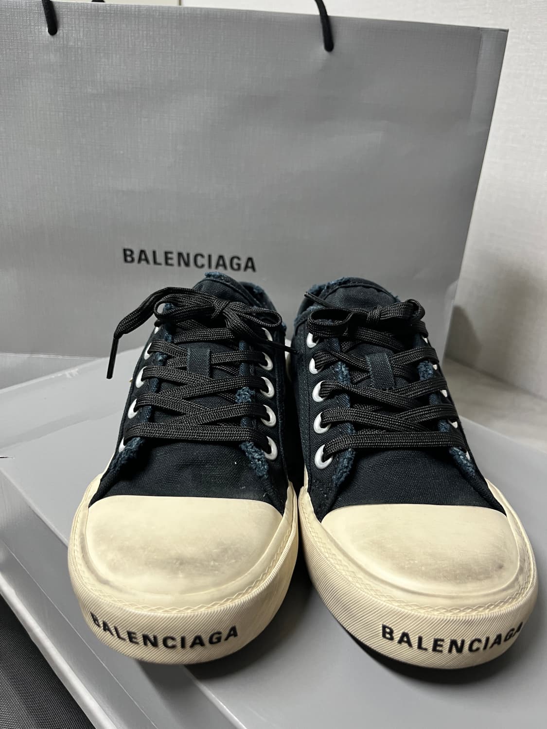 발렌시아가 블랙스니커즈 35(230)새상품 상품이미지2