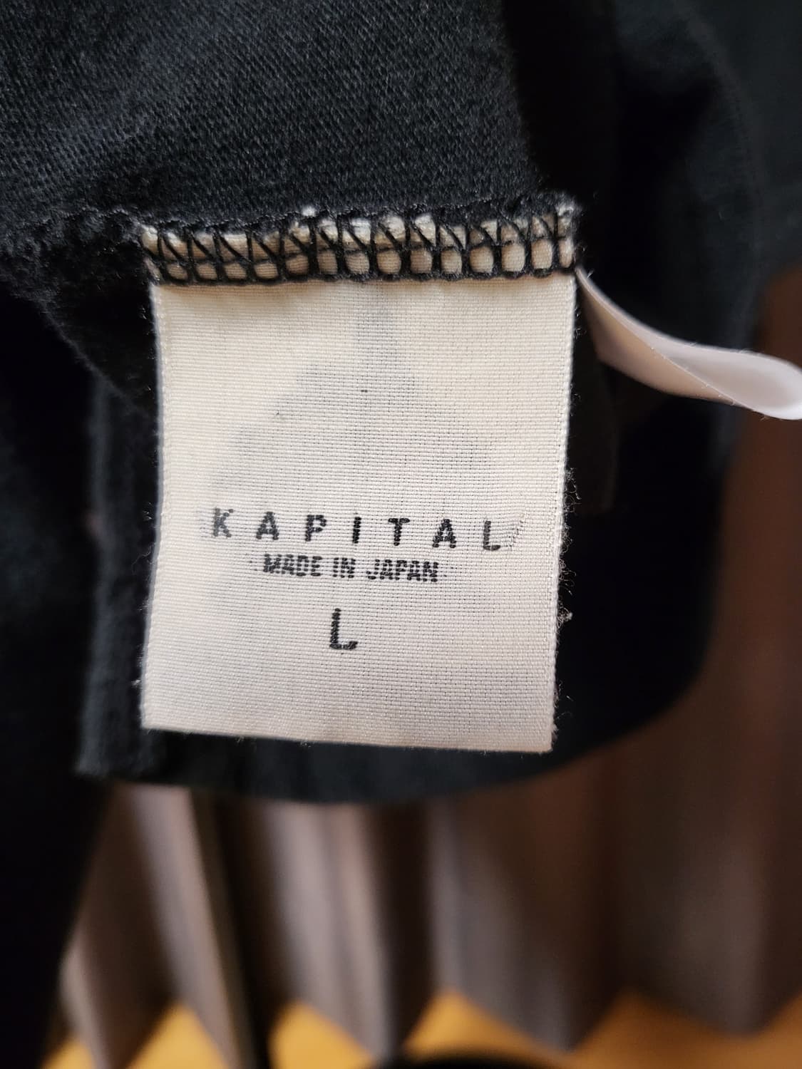 [L] 캐피탈 20 저지 패넌트 티셔츠 4 플래그 반팔 블랙 상품이미지3