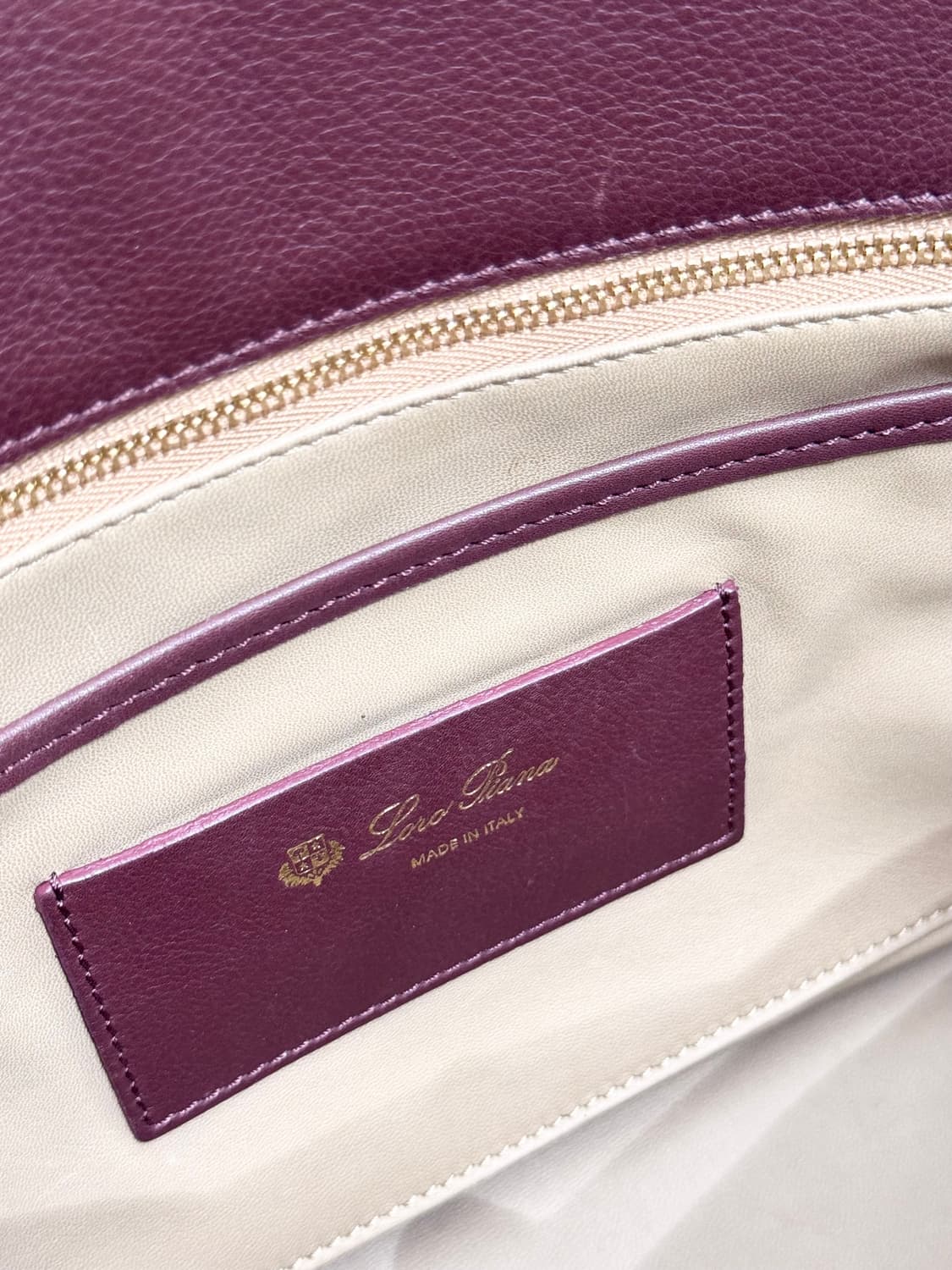 로로피아나 토트백 상품이미지10