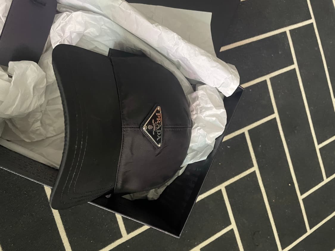 프라다 앞로고 볼캡 L 상품이미지2